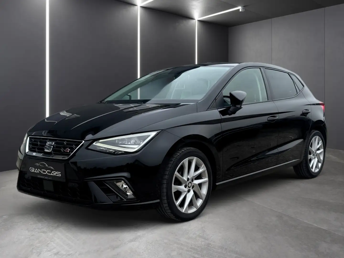 SEAT Ibiza 1,0 ECO TSI FR * 1 Jahr Garantie * Schwarz - 1