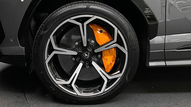 Lamborghini Urus Urus — photo 9