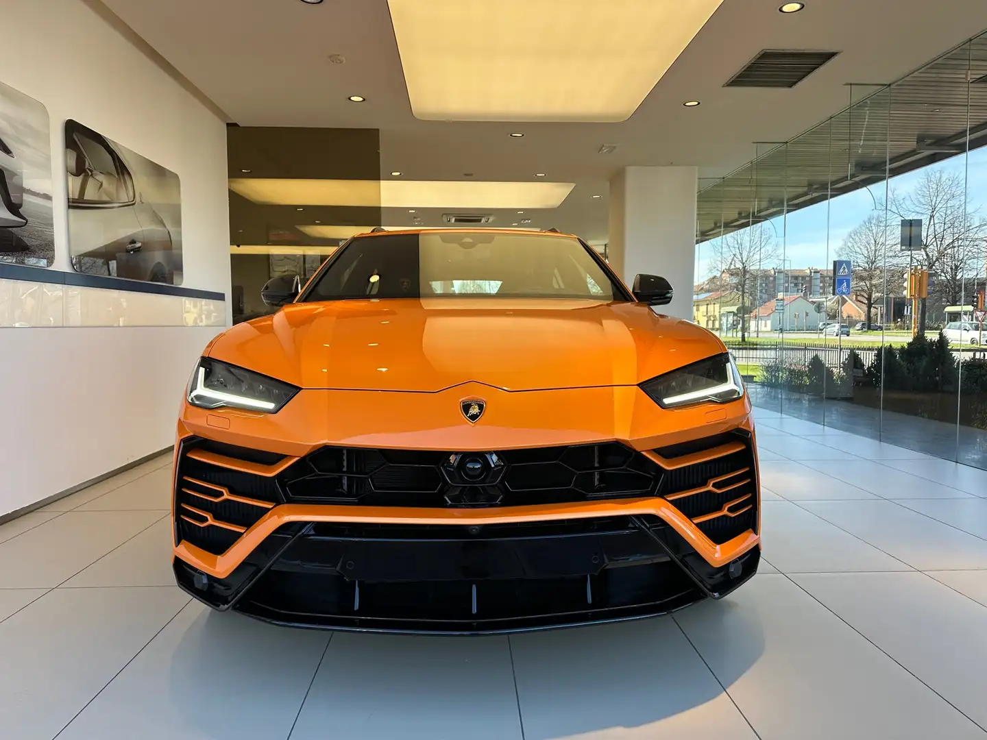 Lamborghini Urus PEARL CAPSULE Arancione - 2