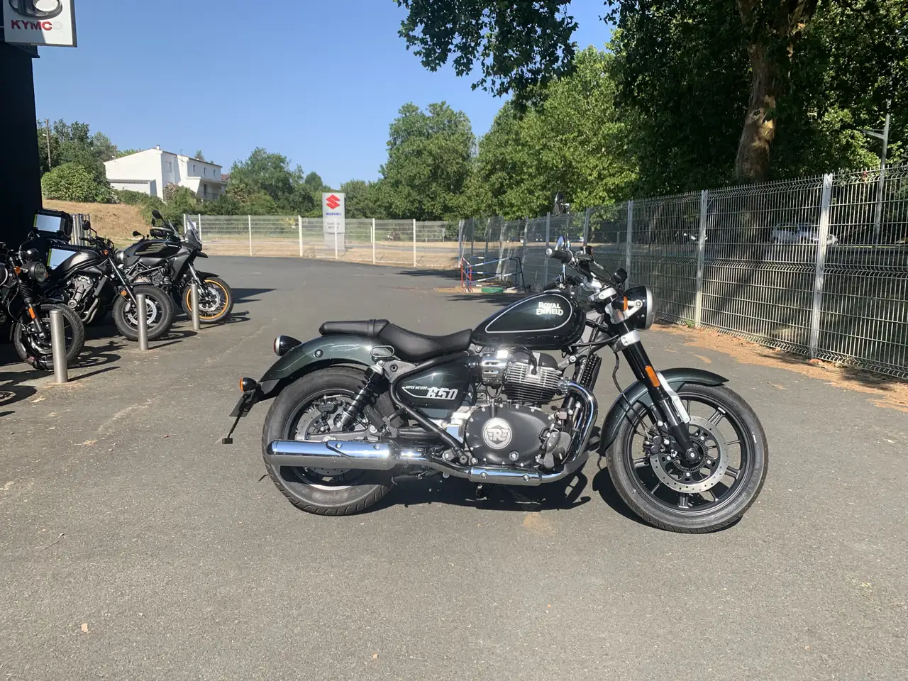 Royal Enfield Super Meteor 650