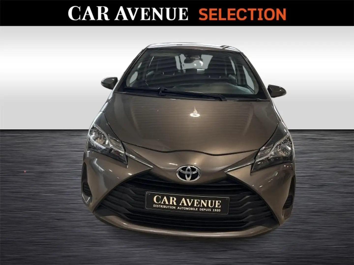 Toyota Yaris Young 1.5 VVT-I 82kW Bronze - 2