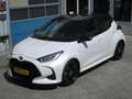 Toyota Yaris 1.5 Hybride Executive Bi-Tone 13.000 km navigatie Wit - thumbnail 3