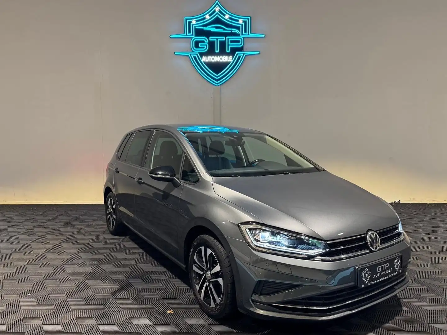 Volkswagen Golf Sportsvan VII IQ.DRIVE *LED*8-Fach*1.Hand* Grau - 2