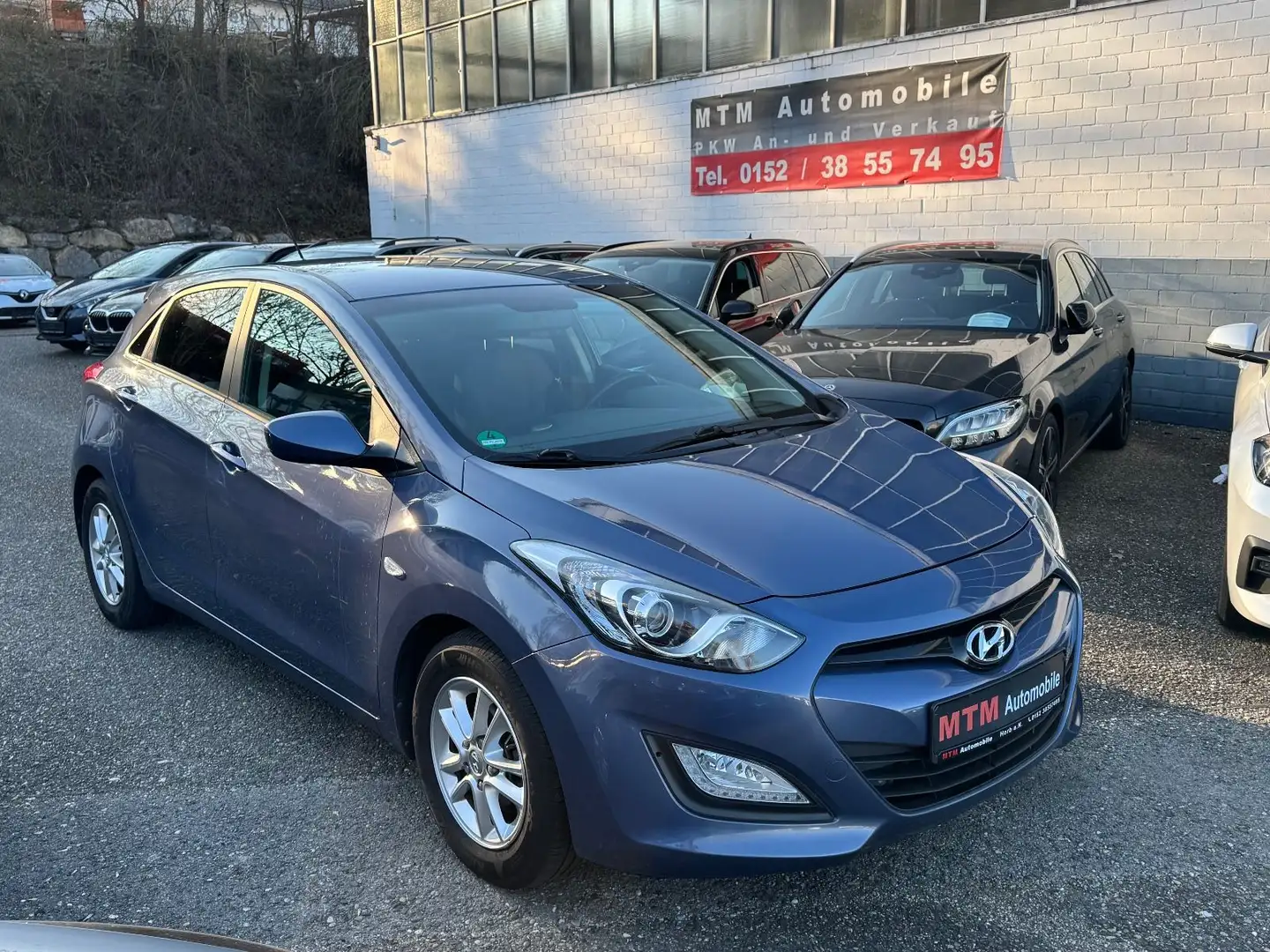 Hyundai i30 Style 1.4 Klimatronic Navi PDC RCam Blu/Azzurro - 1