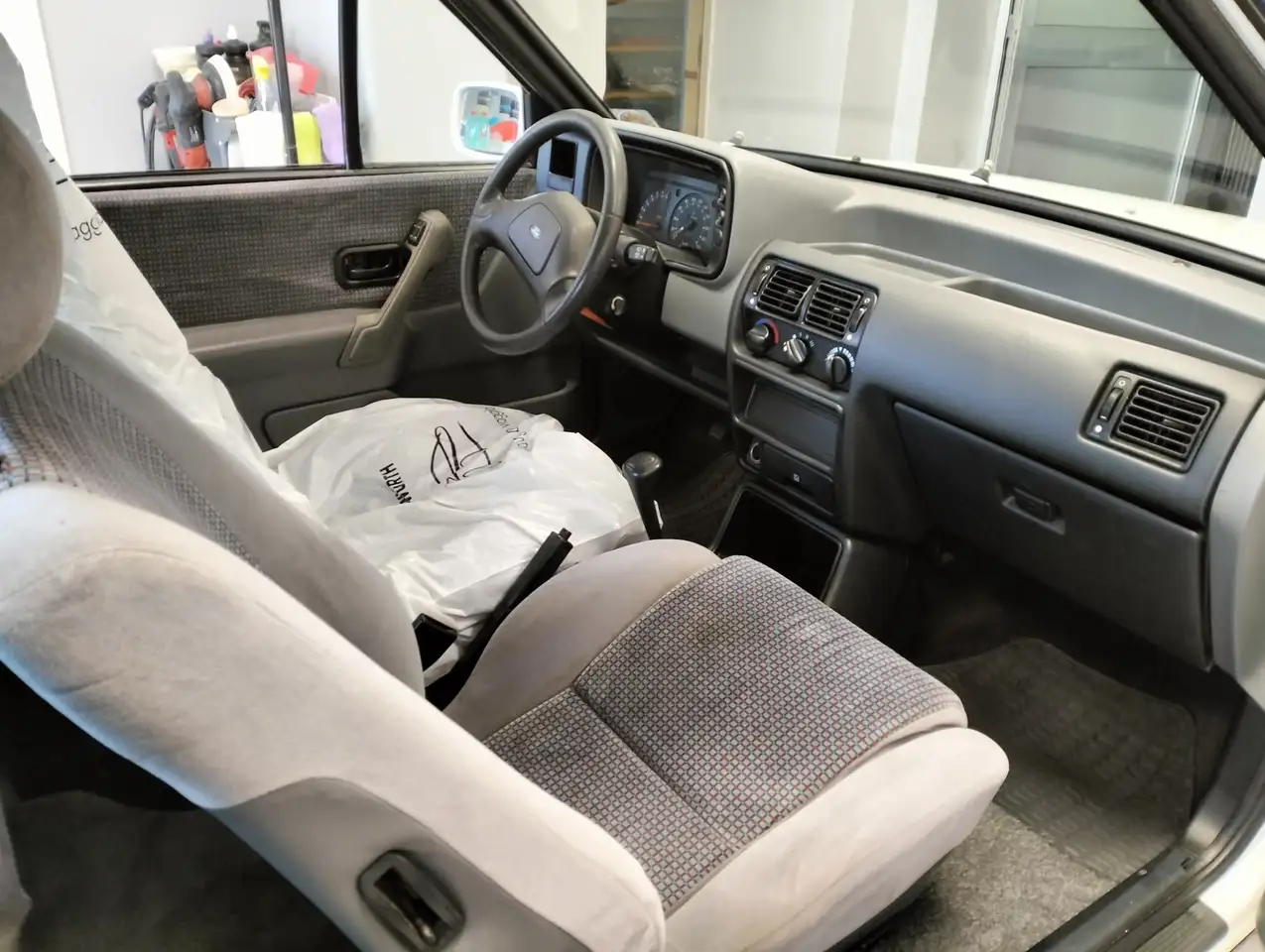 Ford Escort Cabrio 1.4 XR3, foto 3
