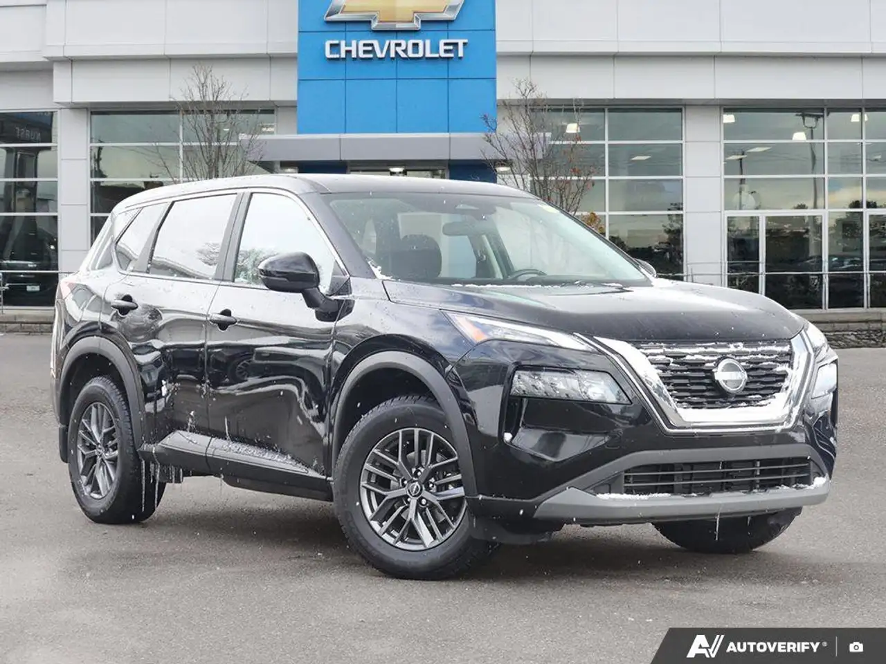 Nissan Rogue снимка Nissan Rogue