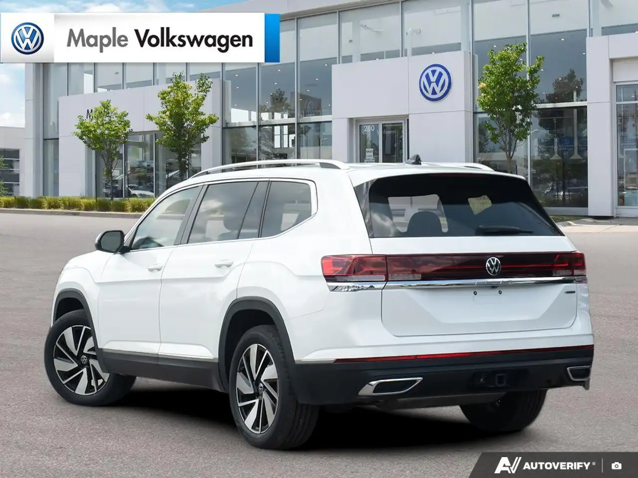 Volkswagen Atlas photo Volkswagen Atlas