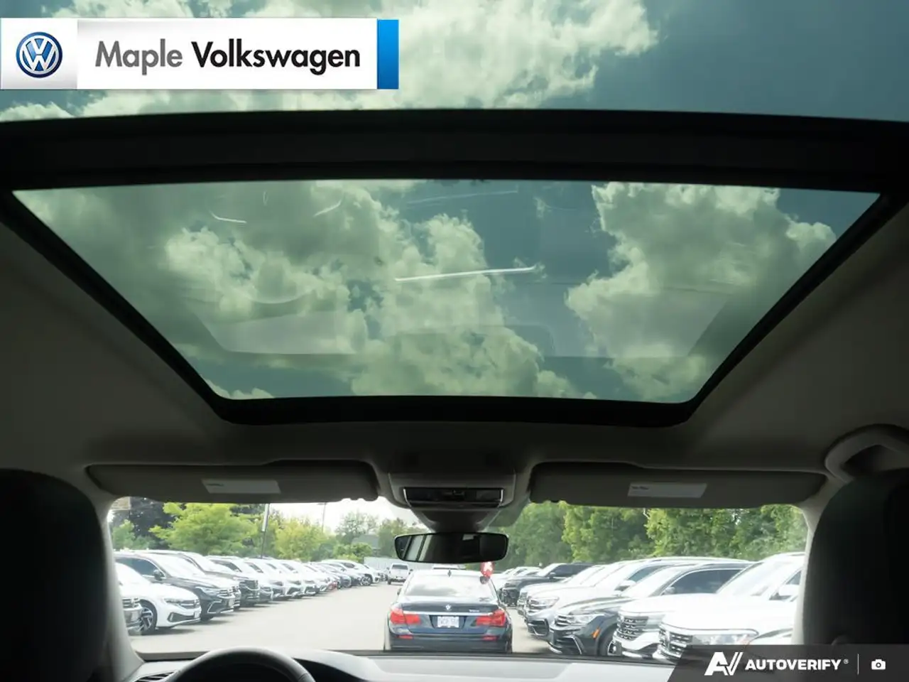 Volkswagen Atlas photo Volkswagen Atlas