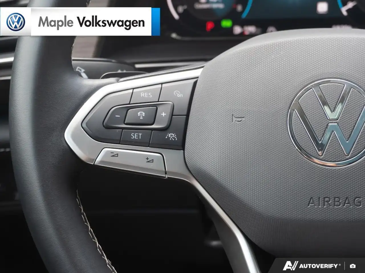 Volkswagen Atlas photo Volkswagen Atlas