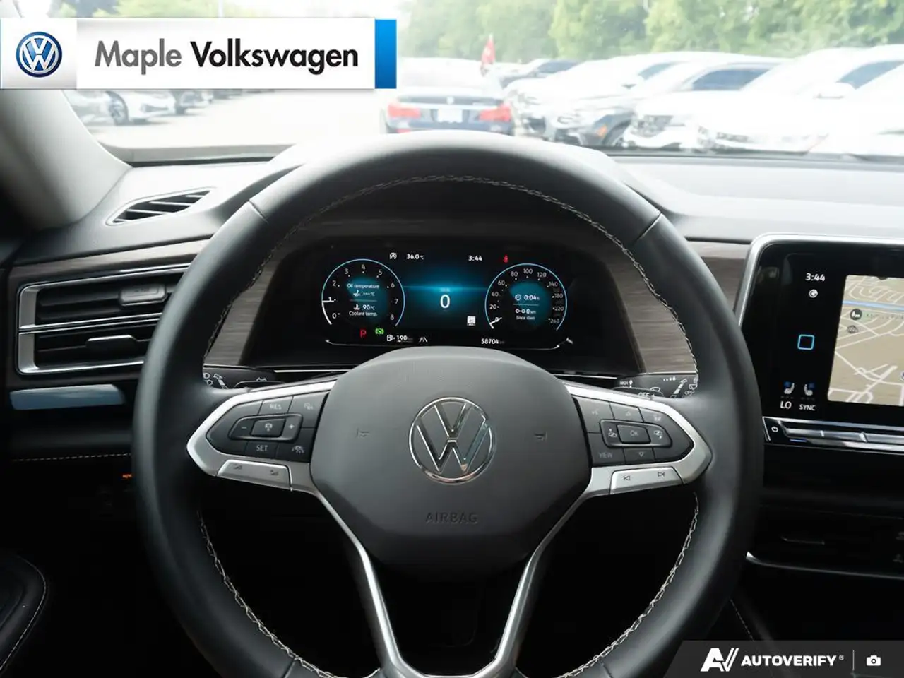 Volkswagen Atlas photo Volkswagen Atlas
