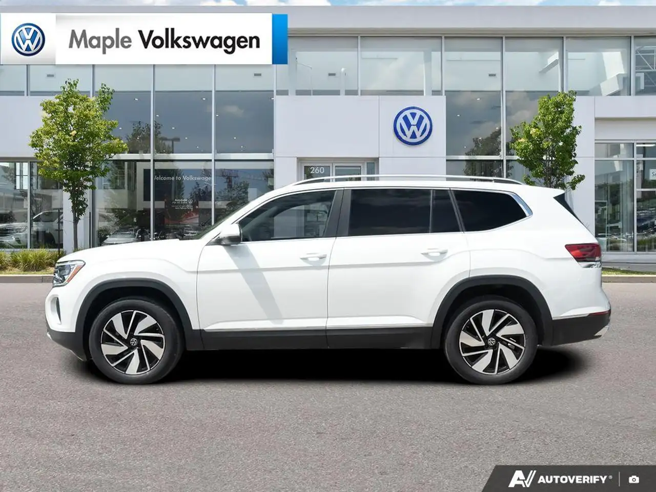 Volkswagen Atlas photo Volkswagen Atlas