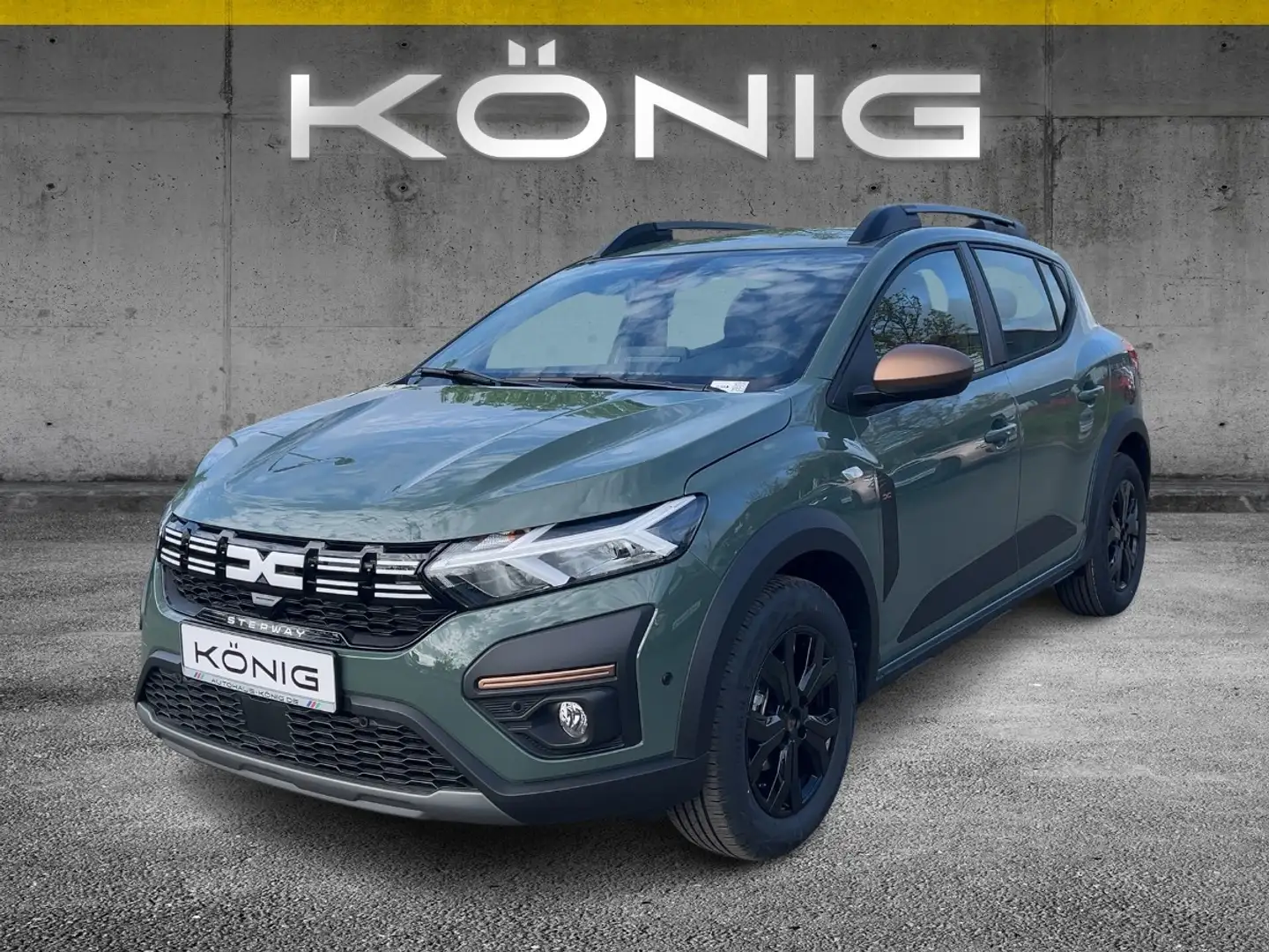 Dacia Sandero Stepway Extreme+ TCe 100 ECO-G Grau - 1