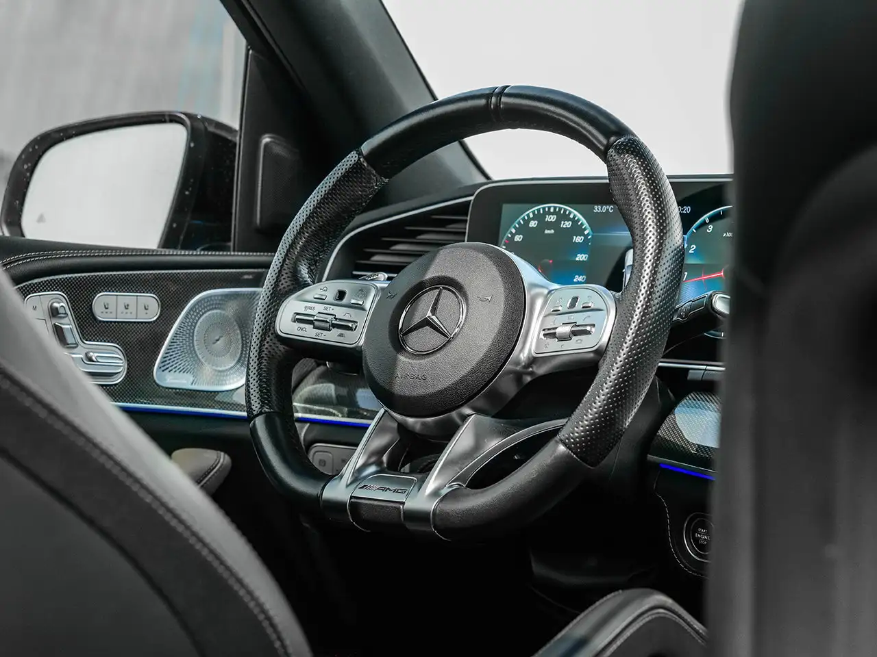 Mercedes-Benz GLE photo Mercedes-Benz GLE