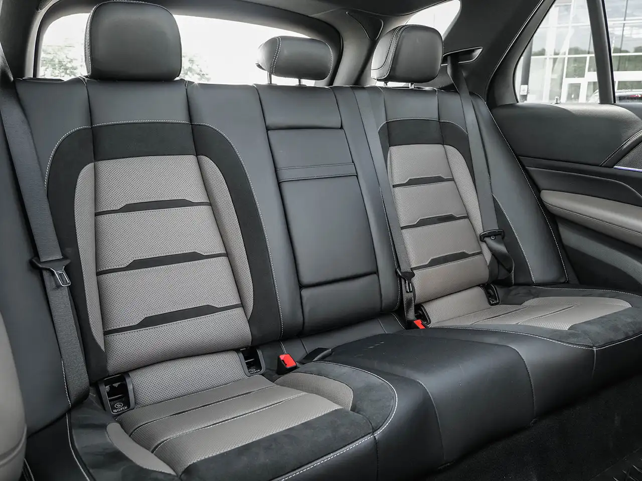 Mercedes-Benz GLE photo Mercedes-Benz GLE