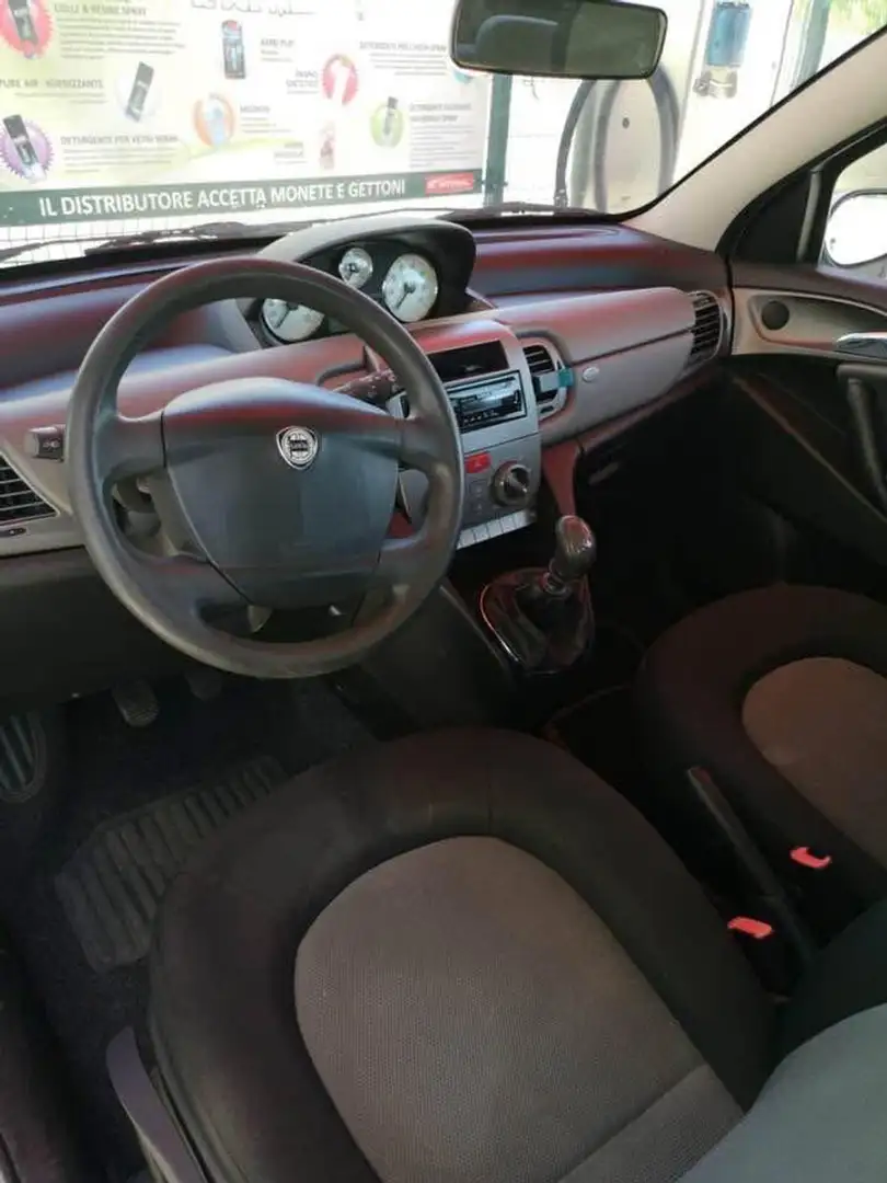 Lancia Ypsilon 1.2 8v Argento - 2