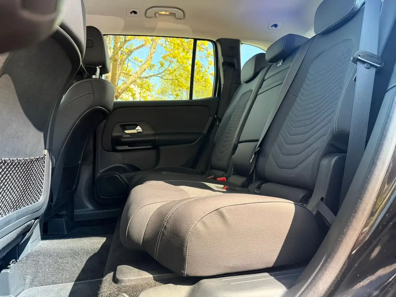 Mercedes-Benz GLB 200 GLB 200 d (247.612) 11