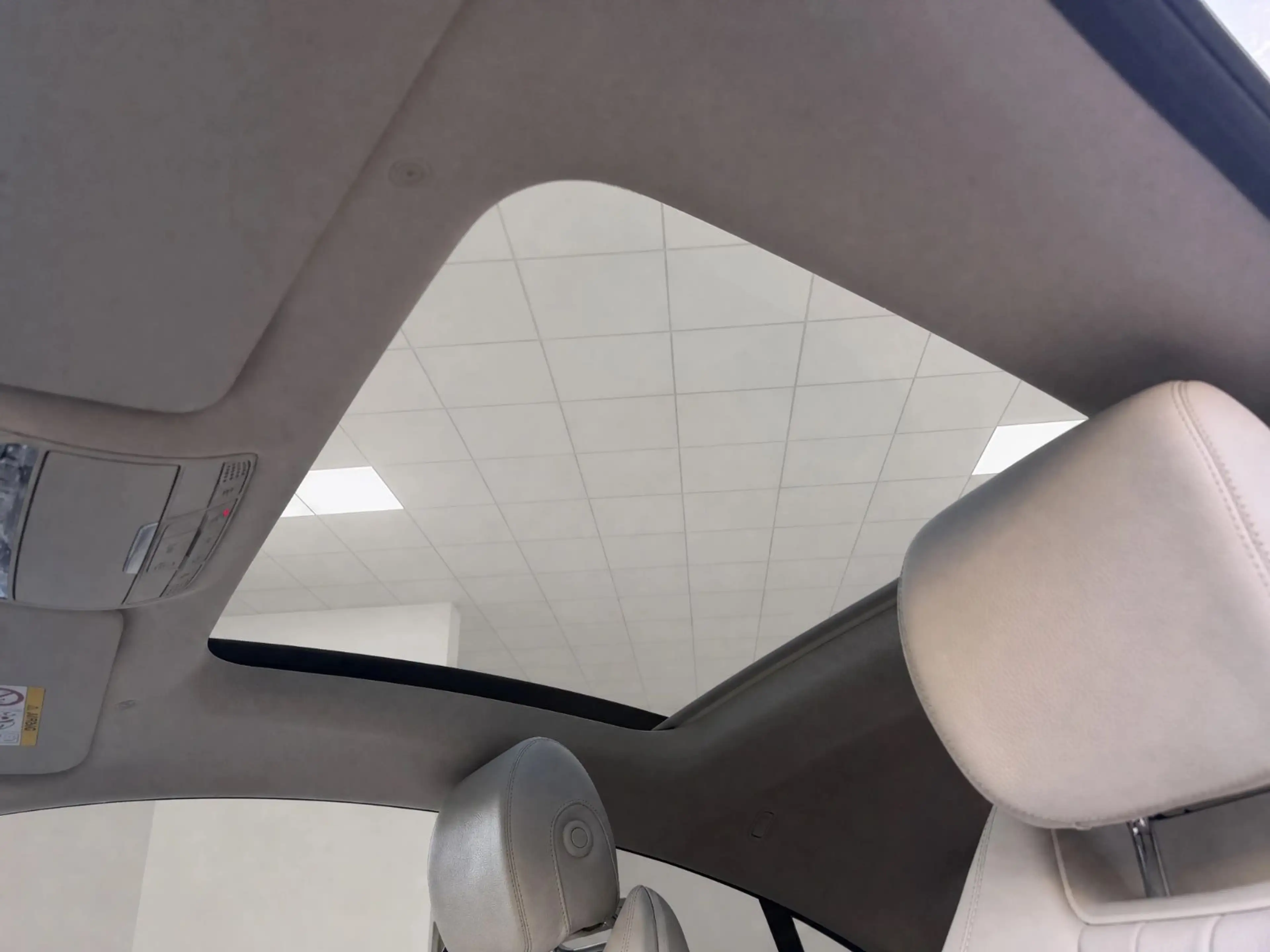 Mercedes-Benz E 400 Coupe 4Mat./AMG/Burm./Mem./Pano./Distronic — photo 25
