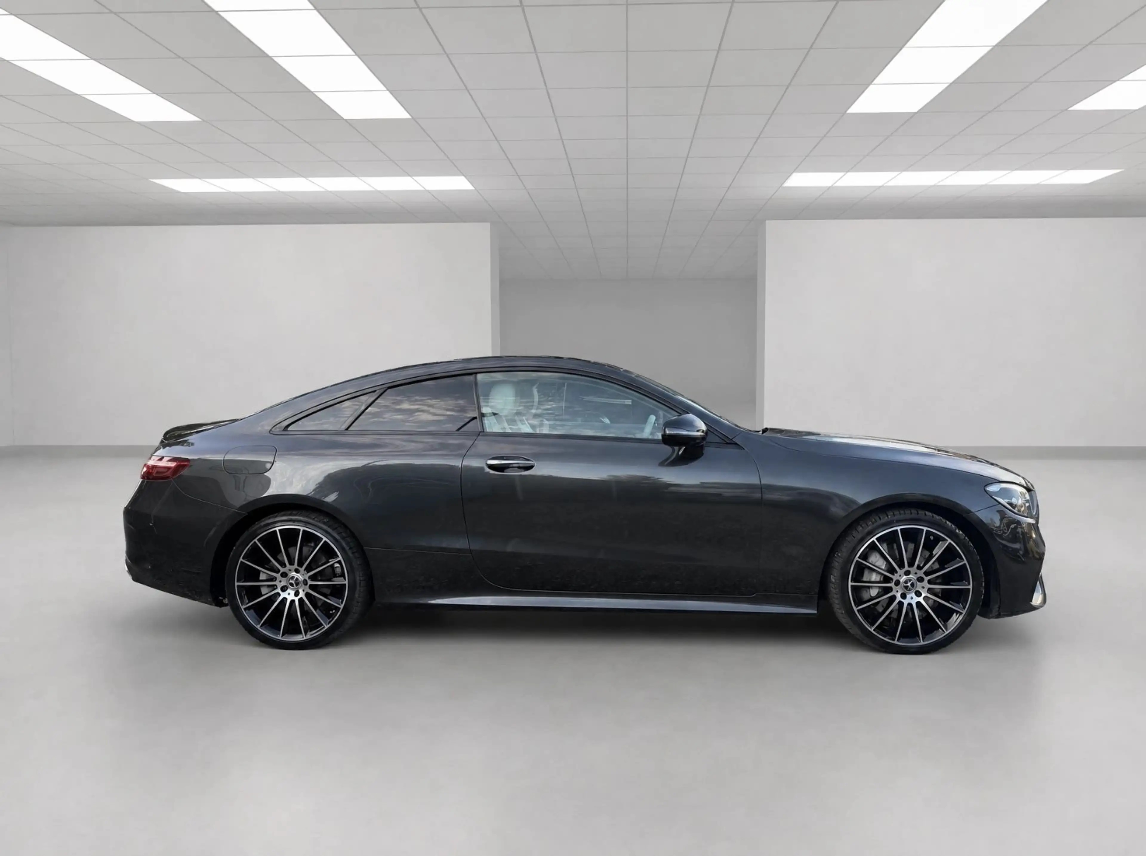 Mercedes-Benz E 400 Coupe 4Mat./AMG/Burm./Mem./Pano./Distronic — photo 7