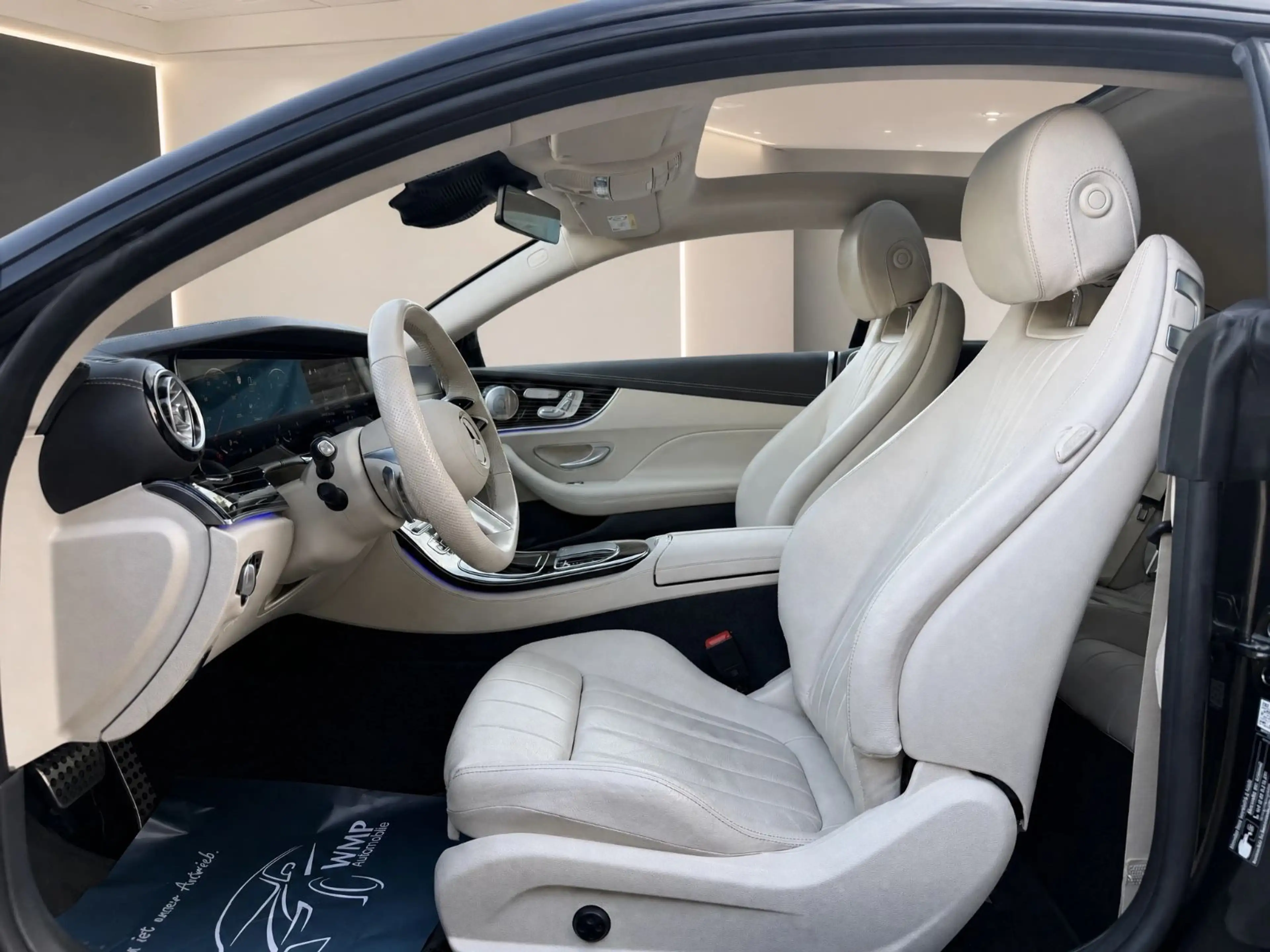 Mercedes-Benz E 400 Coupe 4Mat./AMG/Burm./Mem./Pano./Distronic — photo 15