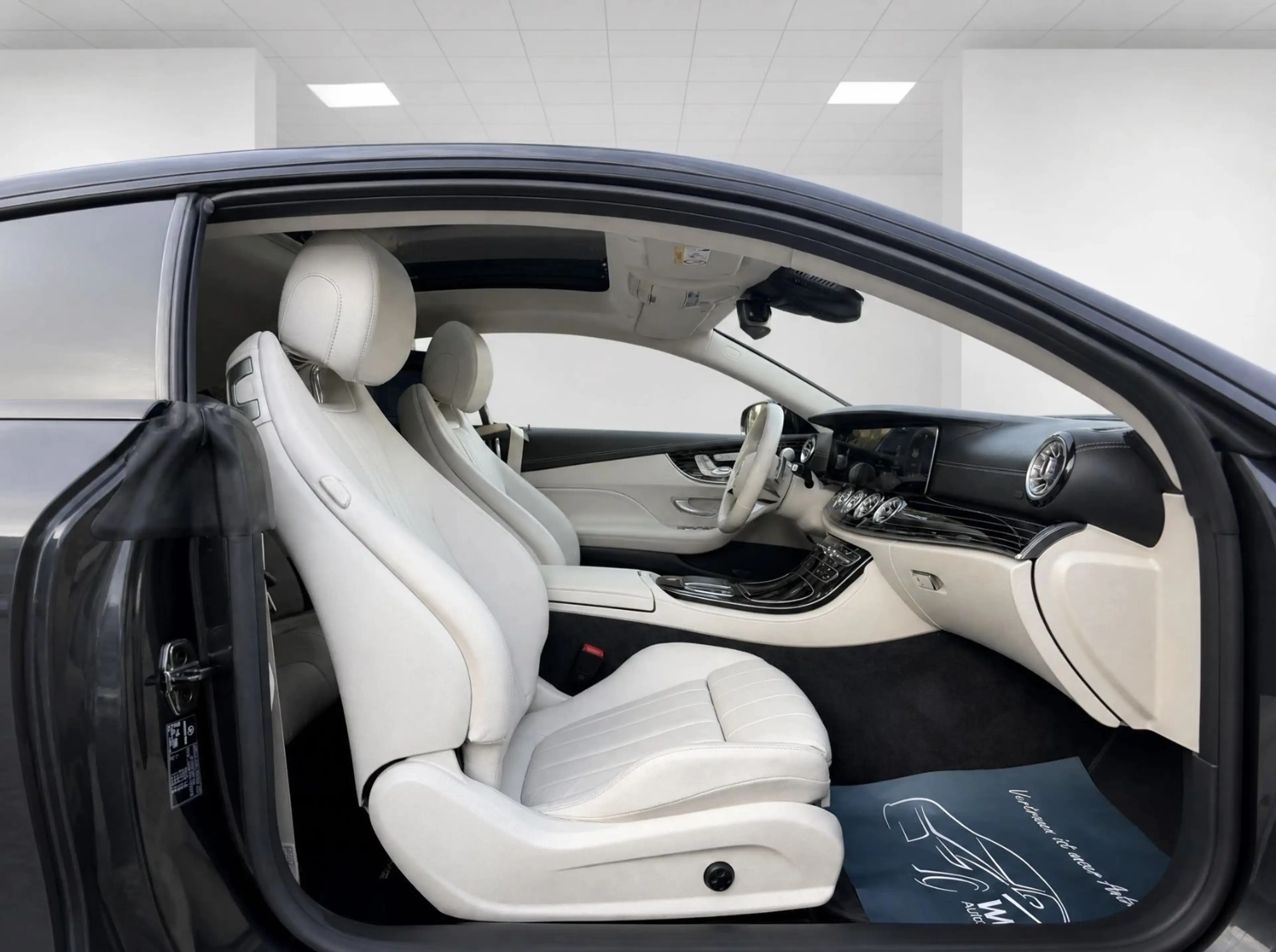 Mercedes-Benz E 400 Coupe 4Mat./AMG/Burm./Mem./Pano./Distronic — photo 18