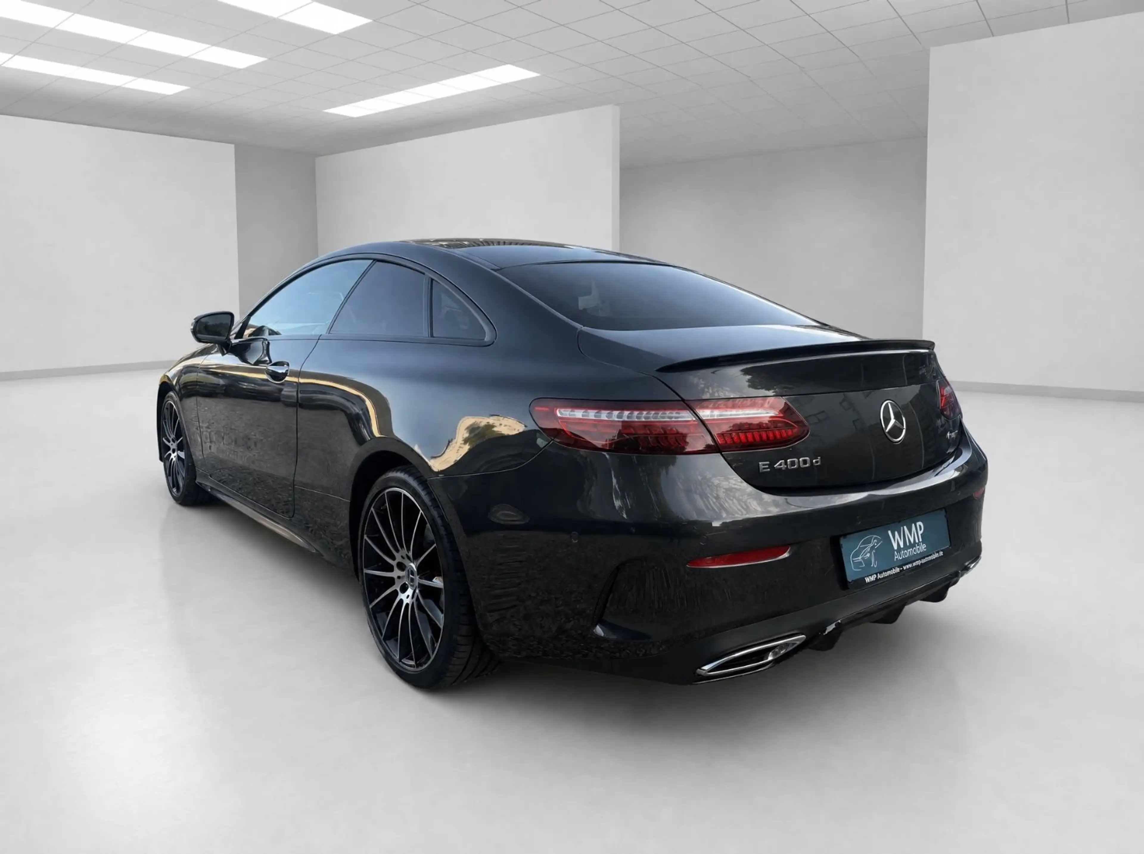 Mercedes-Benz E 400 Coupe 4Mat./AMG/Burm./Mem./Pano./Distronic — photo 4