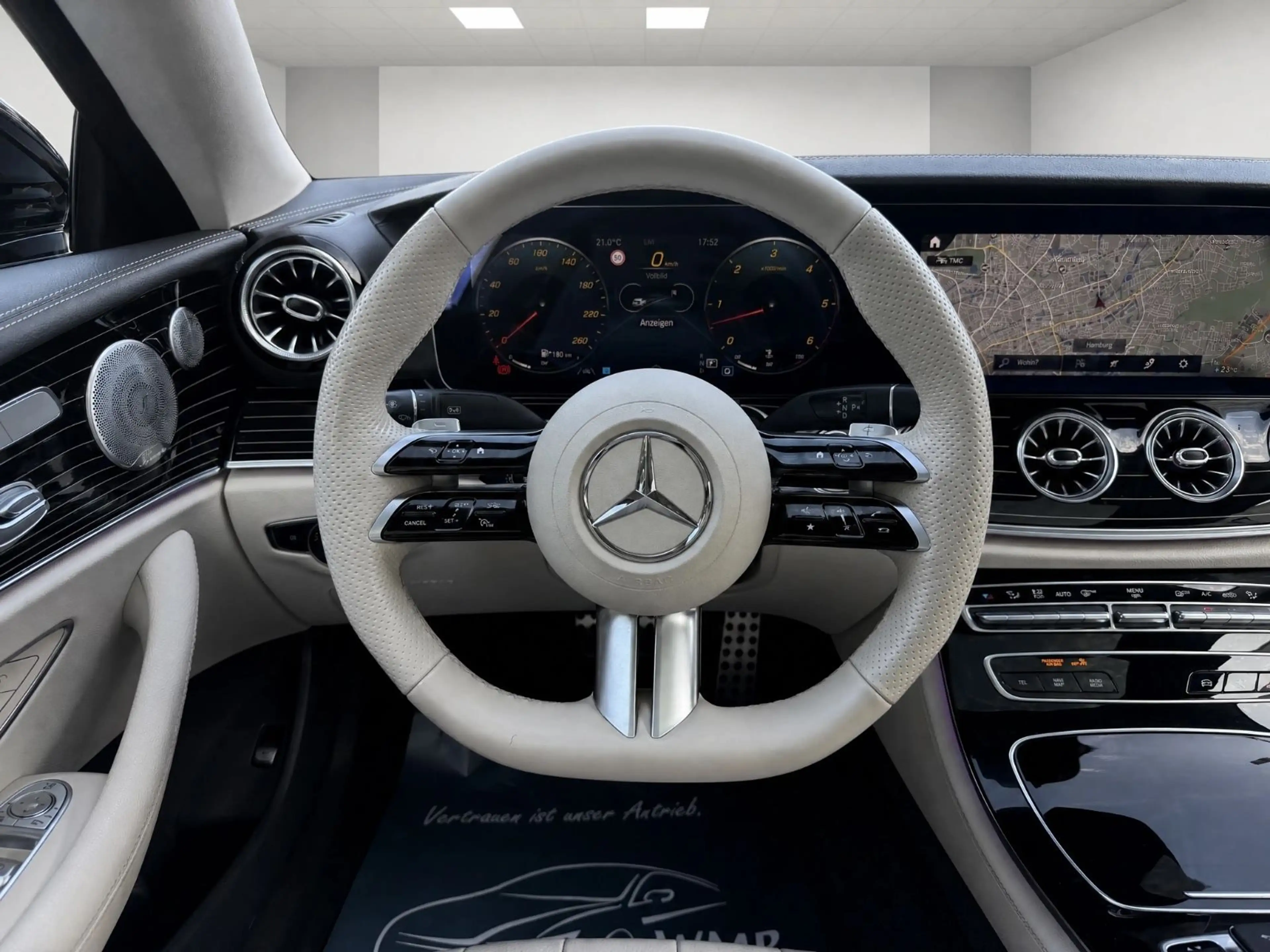 Mercedes-Benz E 400 Coupe 4Mat./AMG/Burm./Mem./Pano./Distronic — photo 11