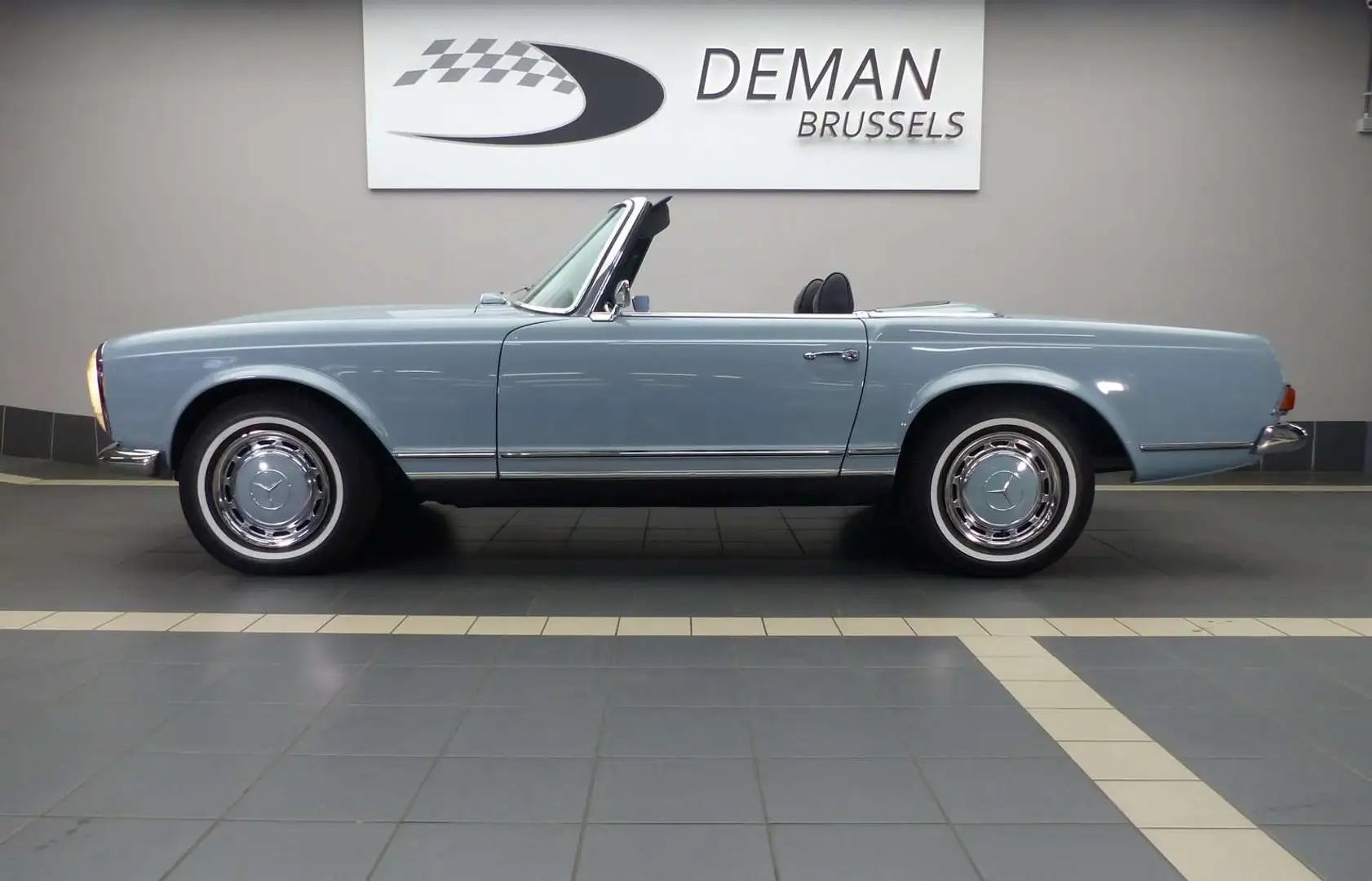 Mercedes-Benz SL 280 Pagode * Matching # Colors / Engine * Hard Top Blue - 2