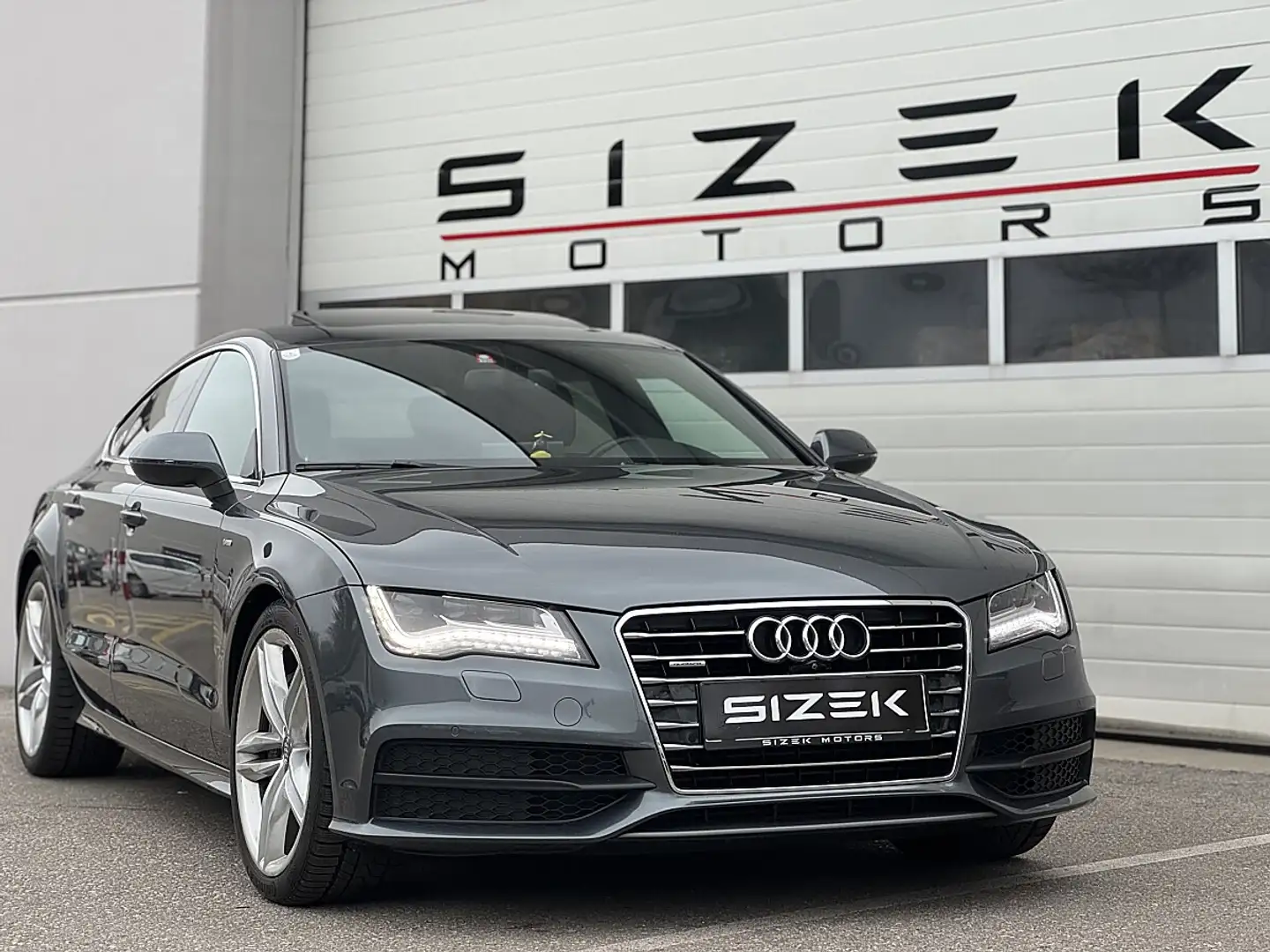 Audi A7 Sportback 3,0 TDI quattro DPF S-tronic/S-LINE/N... Grau - 2