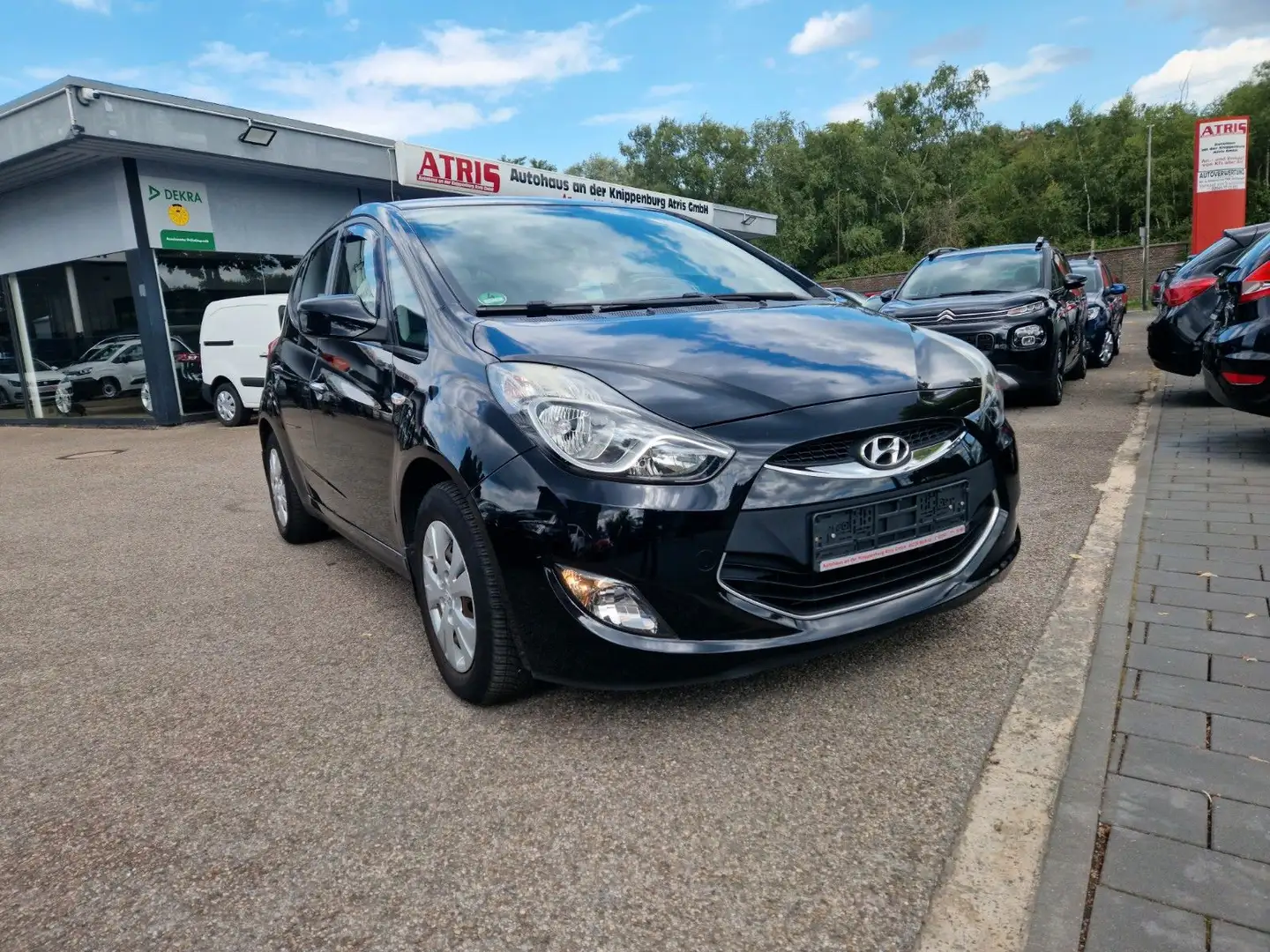 Hyundai iX20 blue Classic Czarny - 2