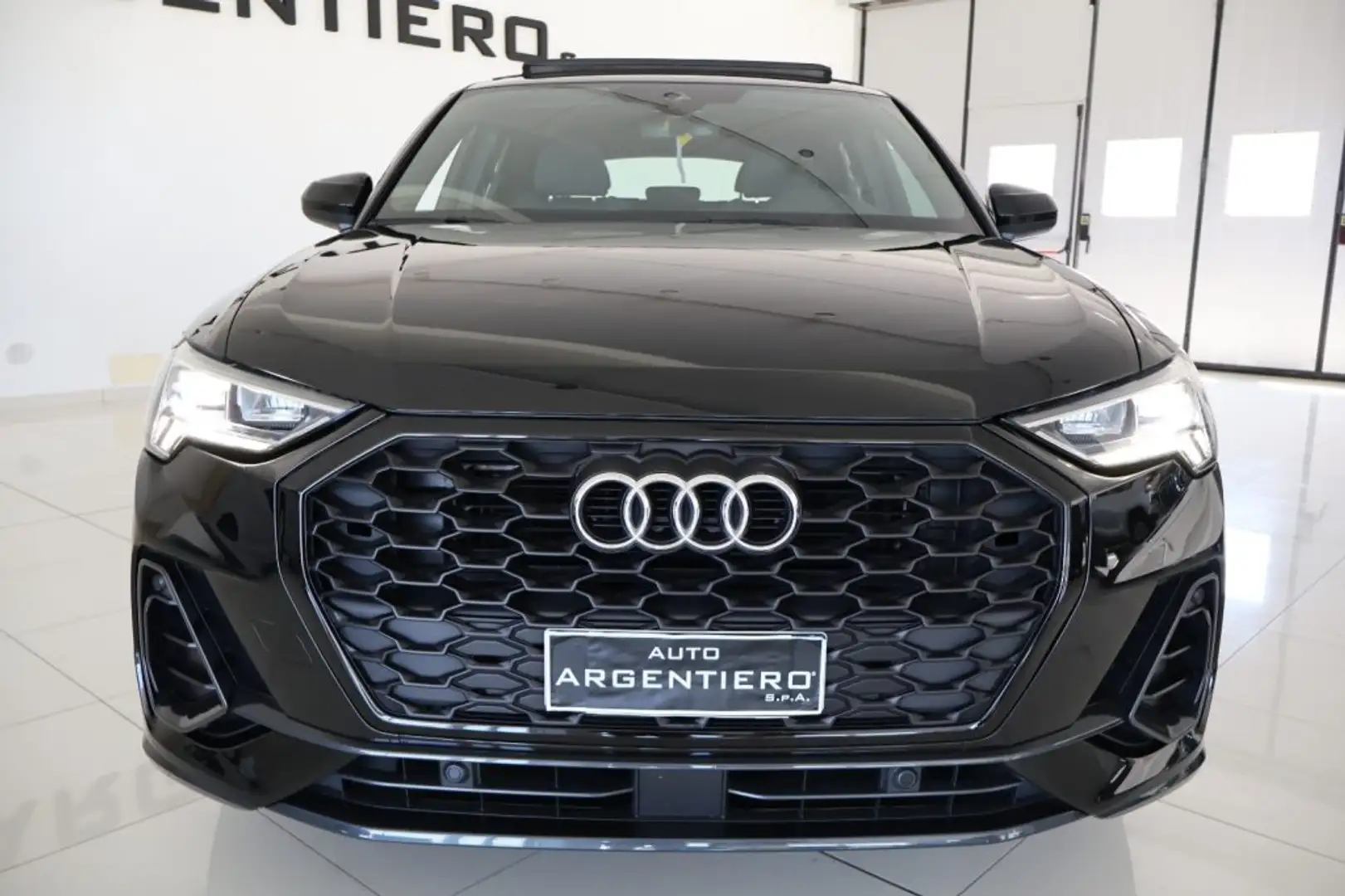 Audi Q3 SPB 35 TDI S tronic S line edition tetto luci amb. Black - 2