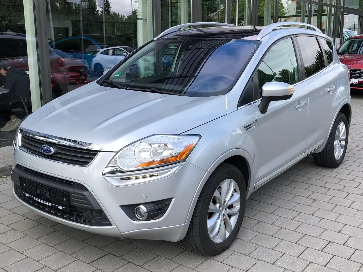 Ford Kuga 712 Kuga 2.0 TDCi 4x4 Automatik Titanium Argent - 2
