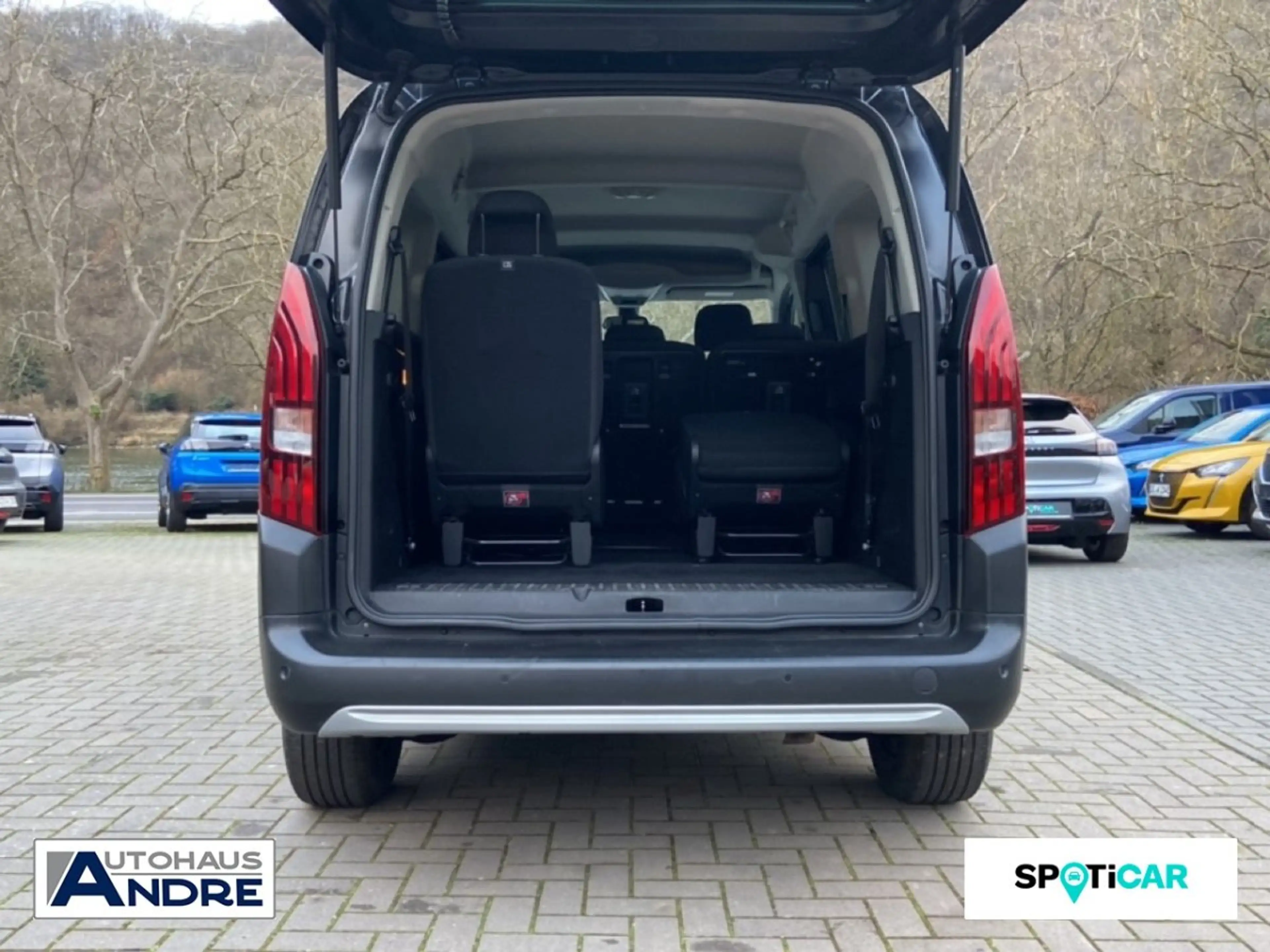 Peugeot Rifter BlueHDi 130 Allure L2, 7 Sitze — photo 6