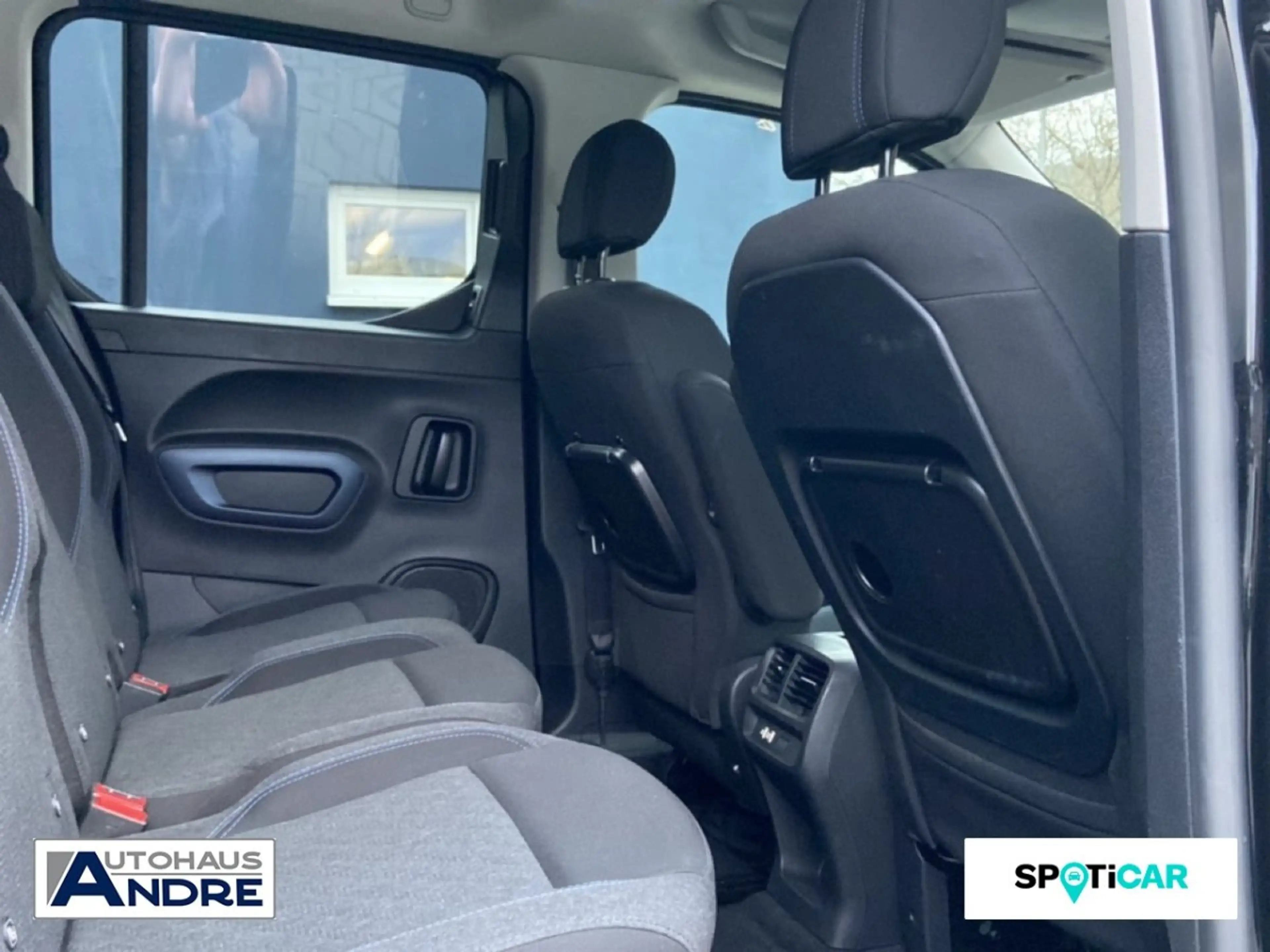 Peugeot Rifter BlueHDi 130 Allure L2, 7 Sitze — photo 10