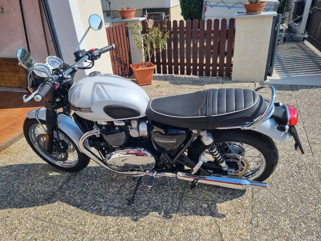 Triumph Bonneville T120