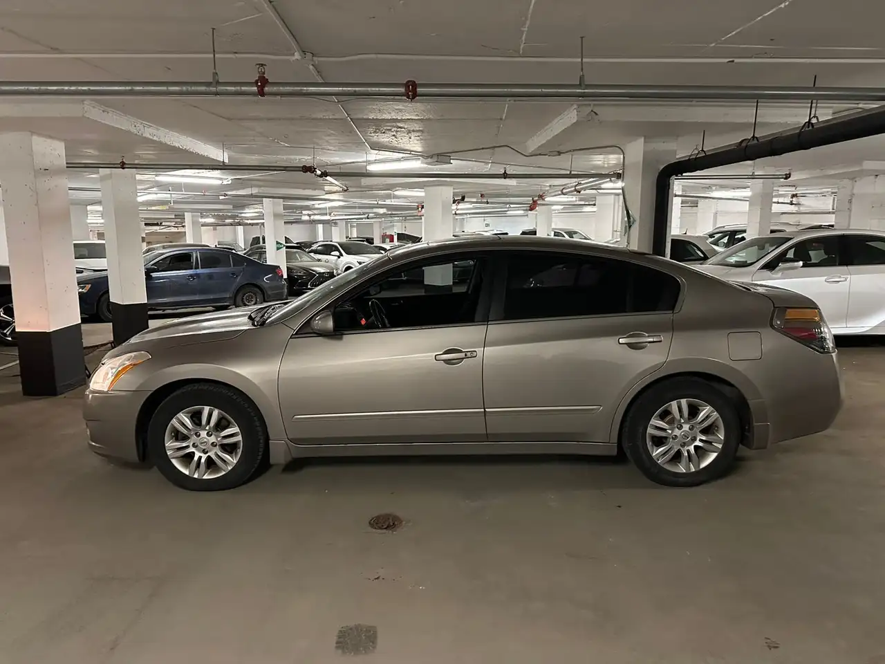 Nissan Altima fotografie Nissan Altima