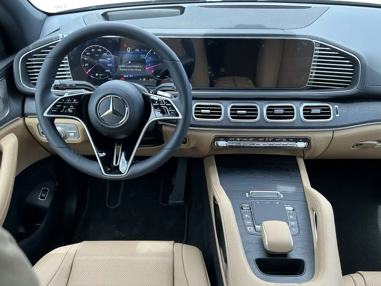 Mercedes-Benz GLE снимка Mercedes-Benz GLE