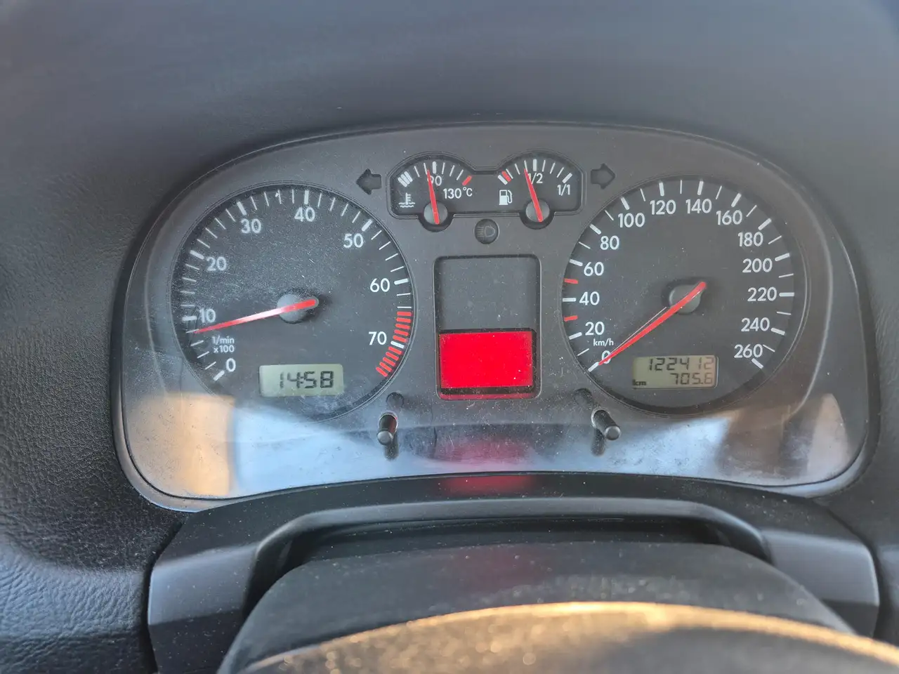 Volkswagen Golf IV 2.0 Automatik Tüv 08.2027, foto 11
