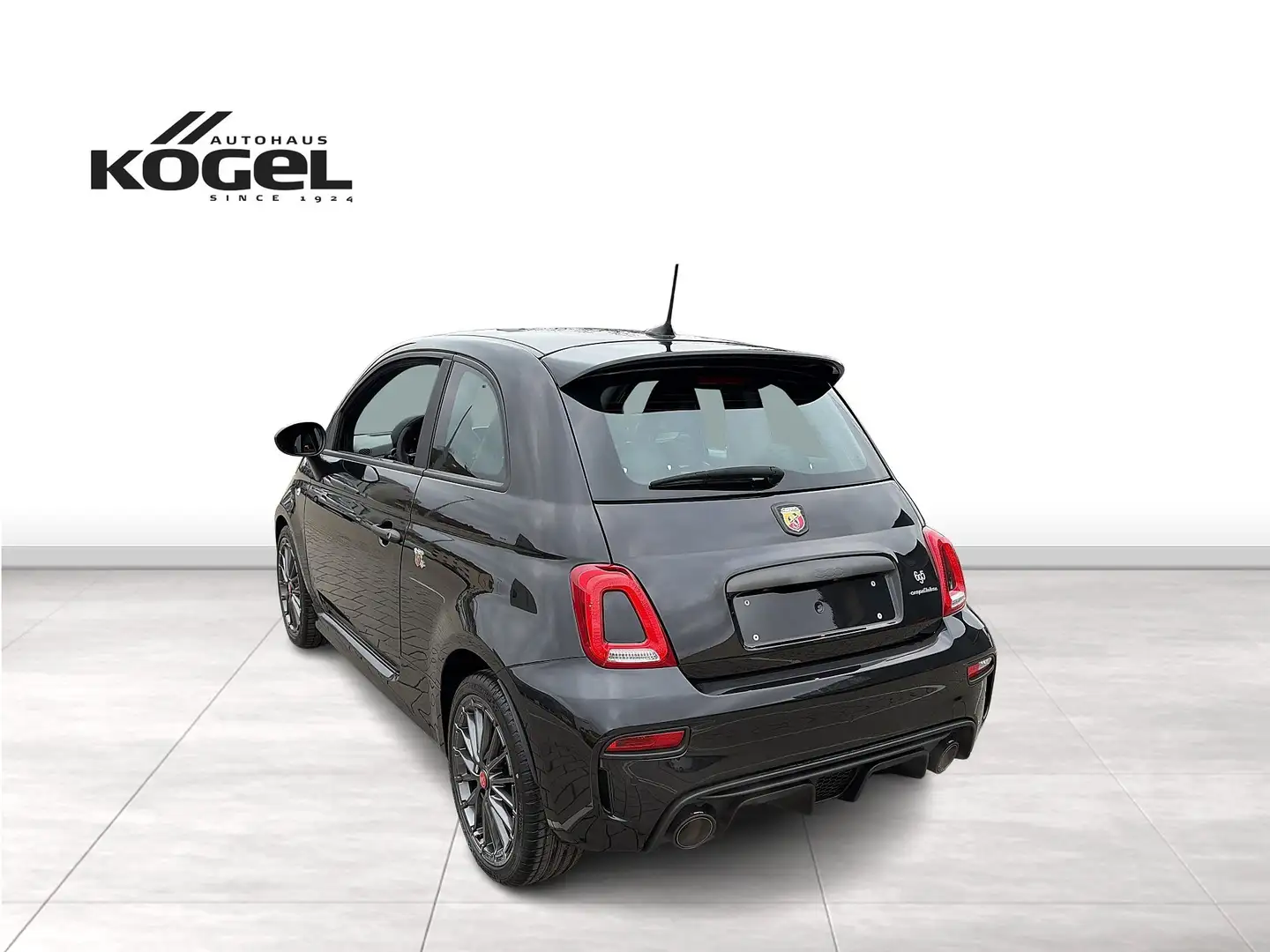 Abarth 695 695 Competizione *Akrapovic* Schwarz - 2