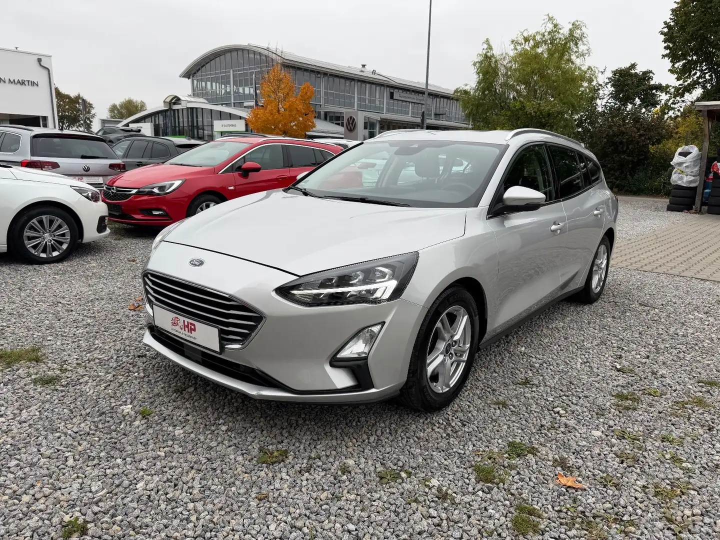 Ford Focus Turnier 1.5 ECOB Cool & Connect/1.Hand/LED Silber - 1