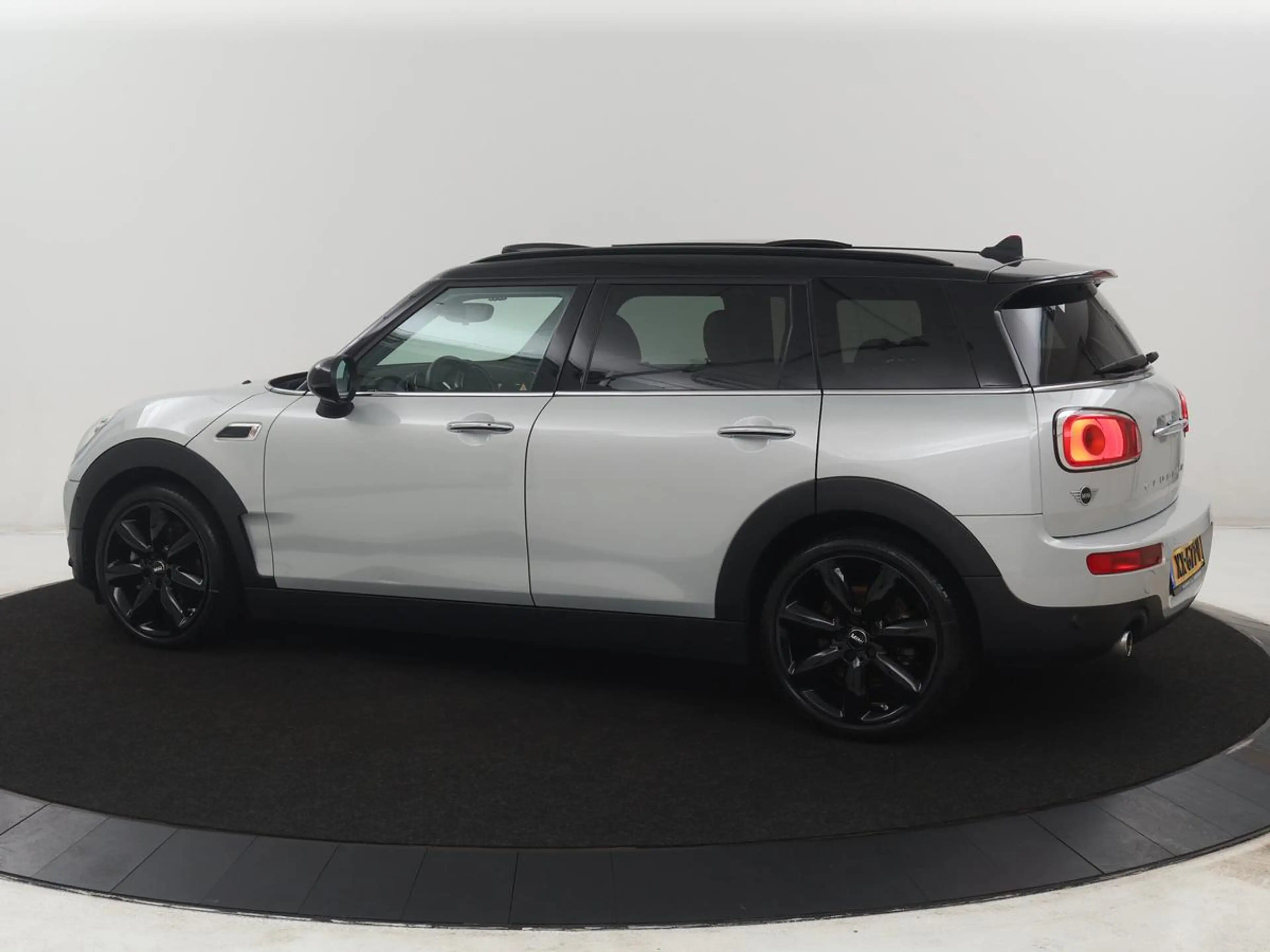 MINI Cooper Clubman 1.5 Business Edition Pano.Dak | Automaat | Apple C — photo 2