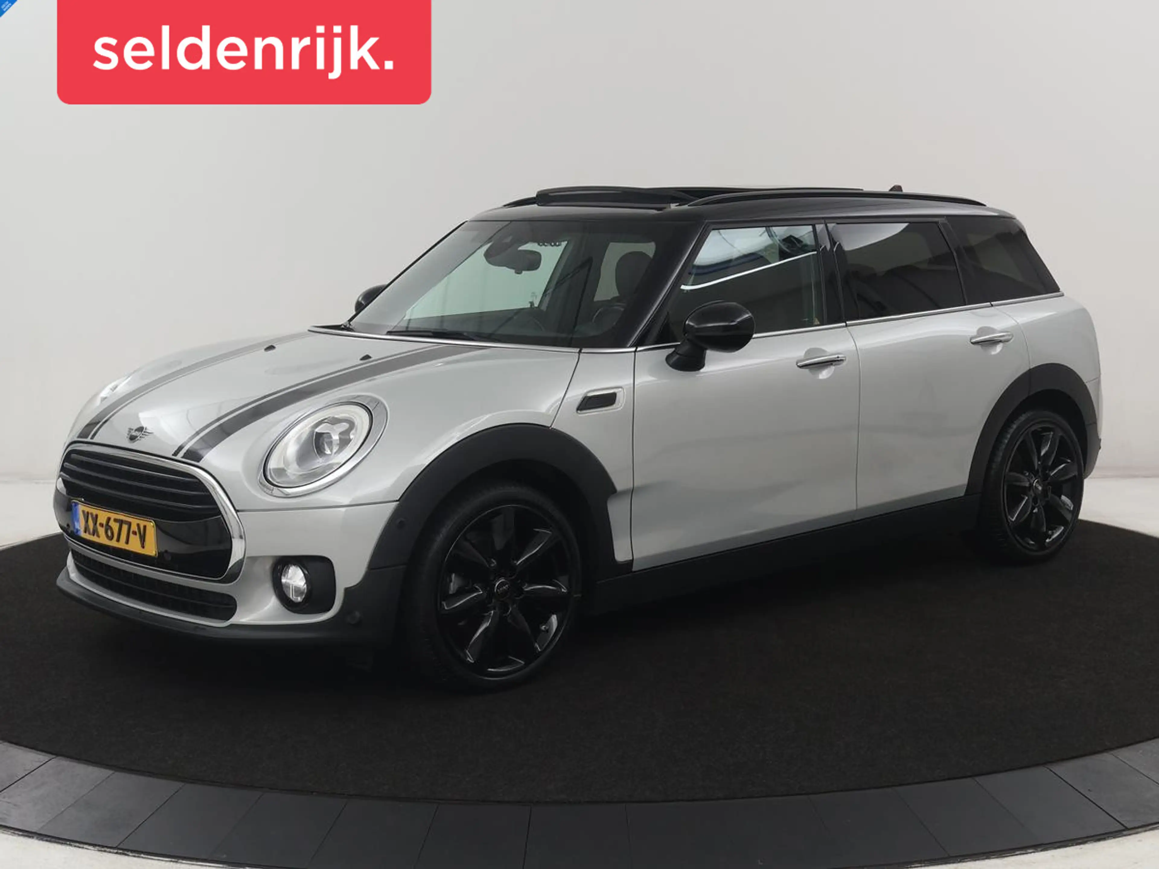 MINI Cooper Clubman 1.5 Business Edition Pano.Dak | Automaat | Apple C