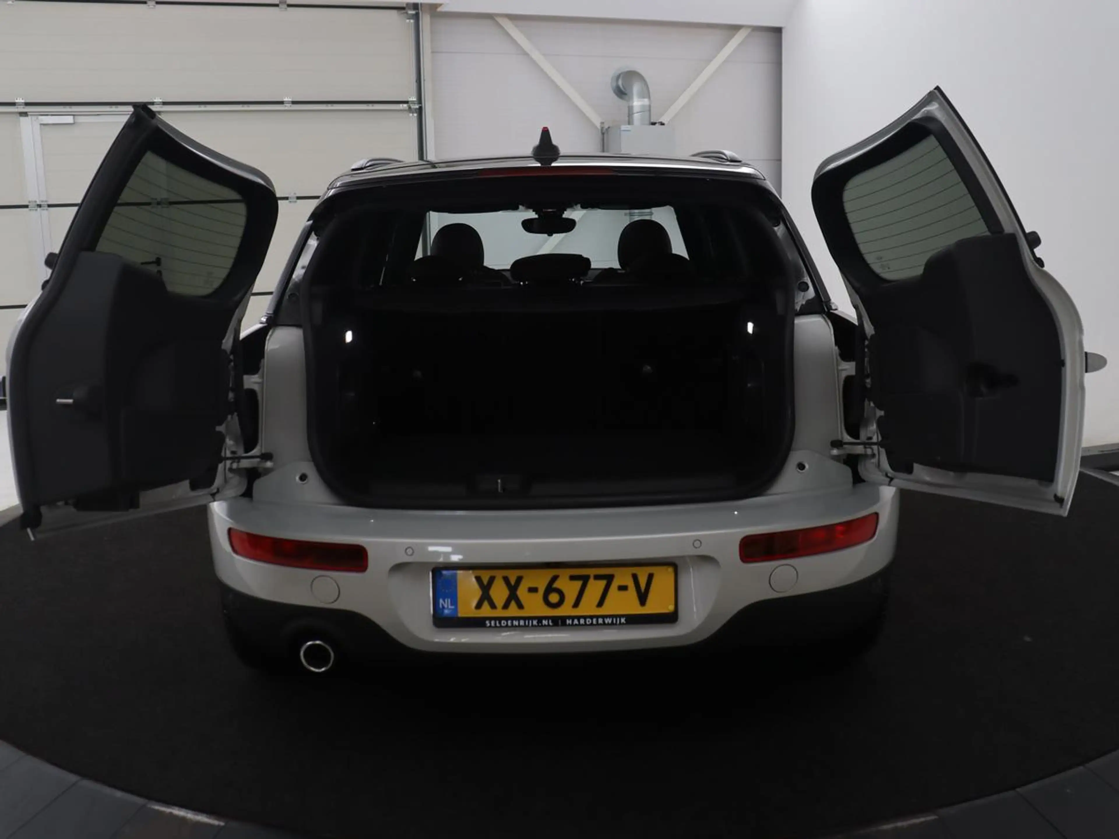 MINI Cooper Clubman 1.5 Business Edition Pano.Dak | Automaat | Apple C — photo 8