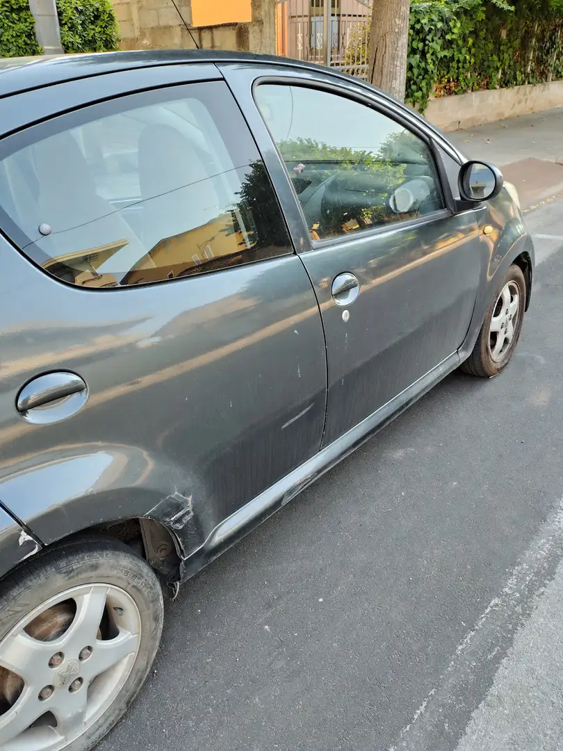Peugeot 107 Grigio - 1
