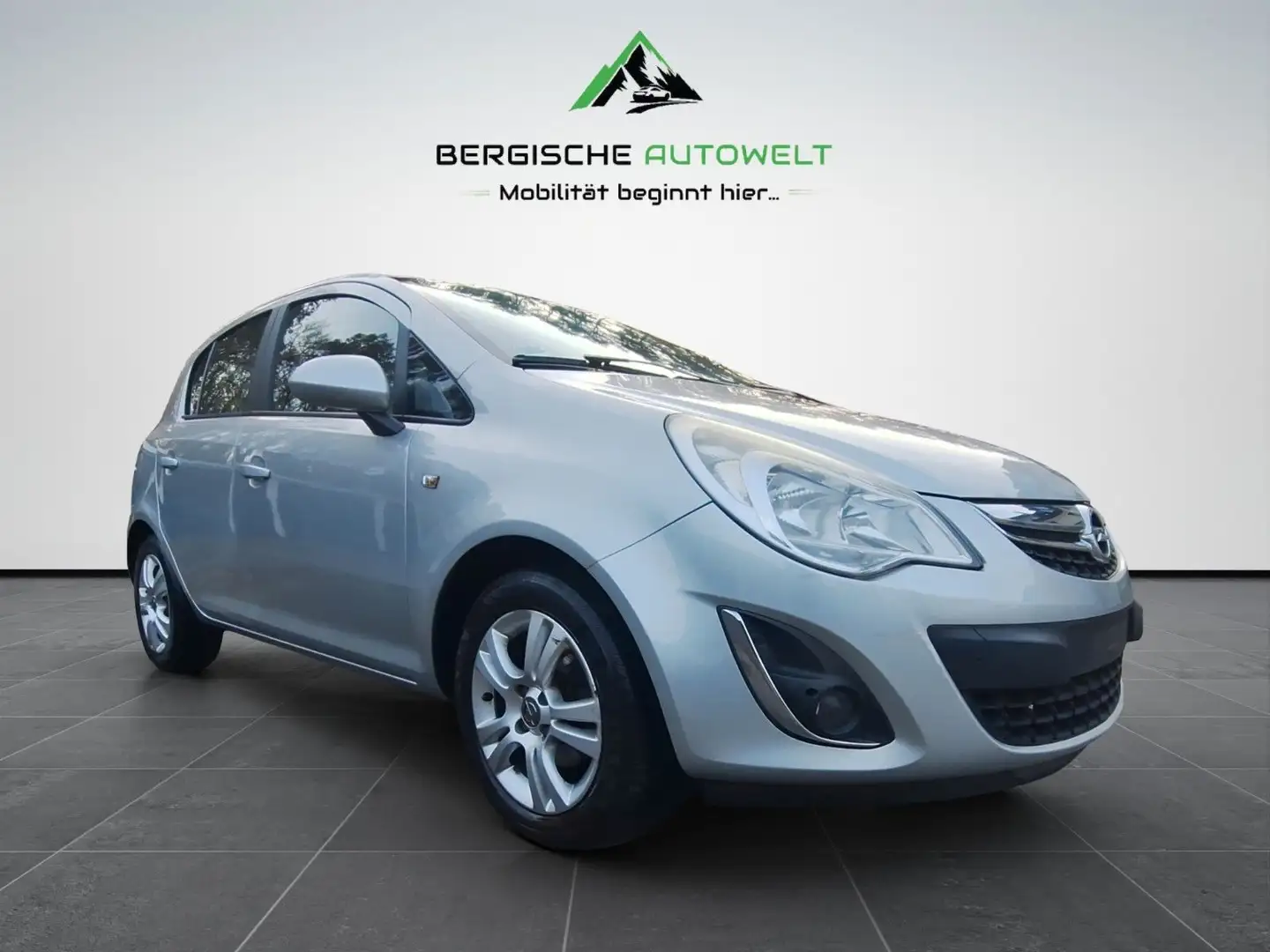 Opel Corsa D 1.2/5-TRG/TÜV/KLIMA/TEILLEDER Silber - 1