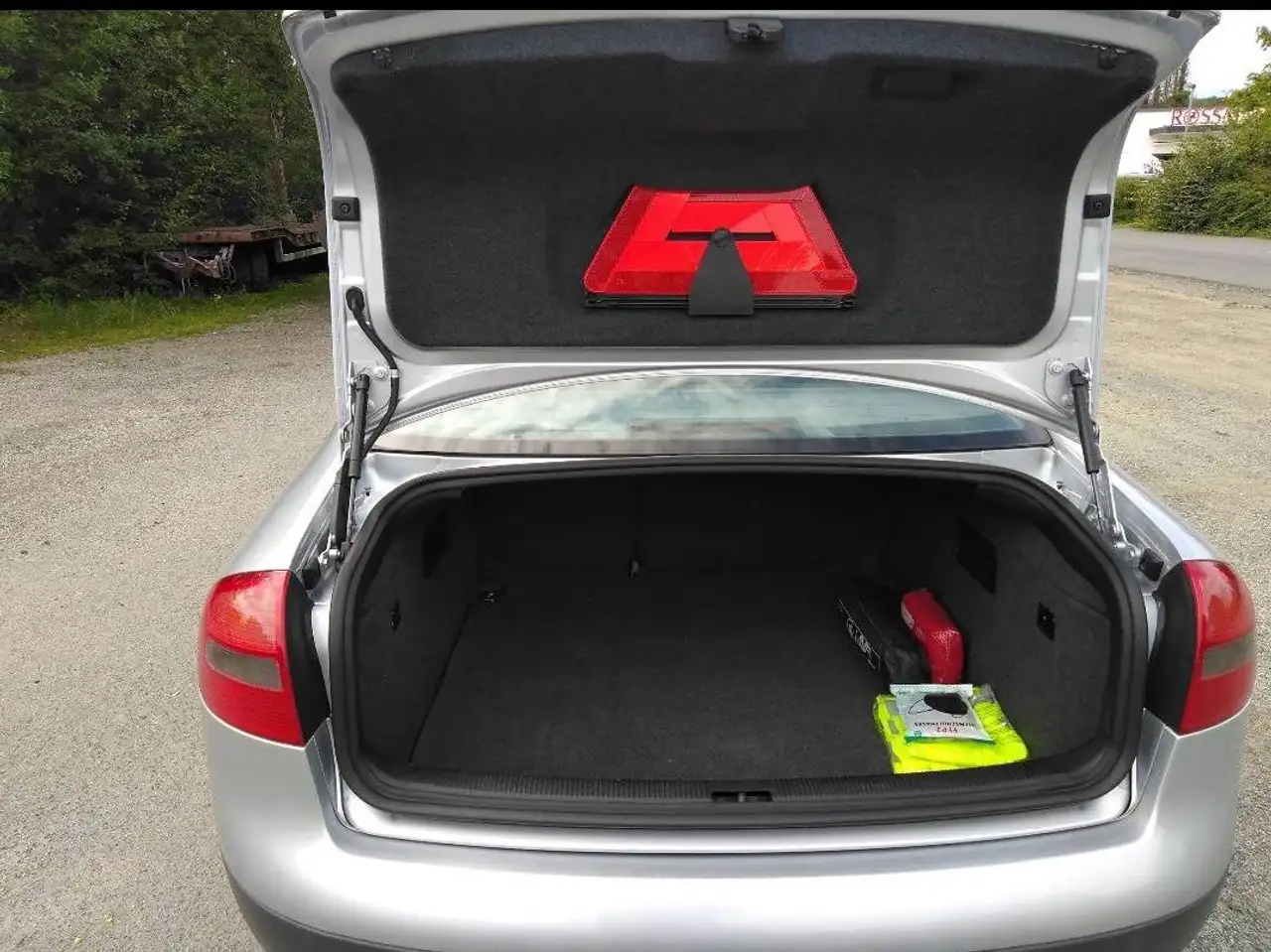 Audi A6 2.4, foto 7