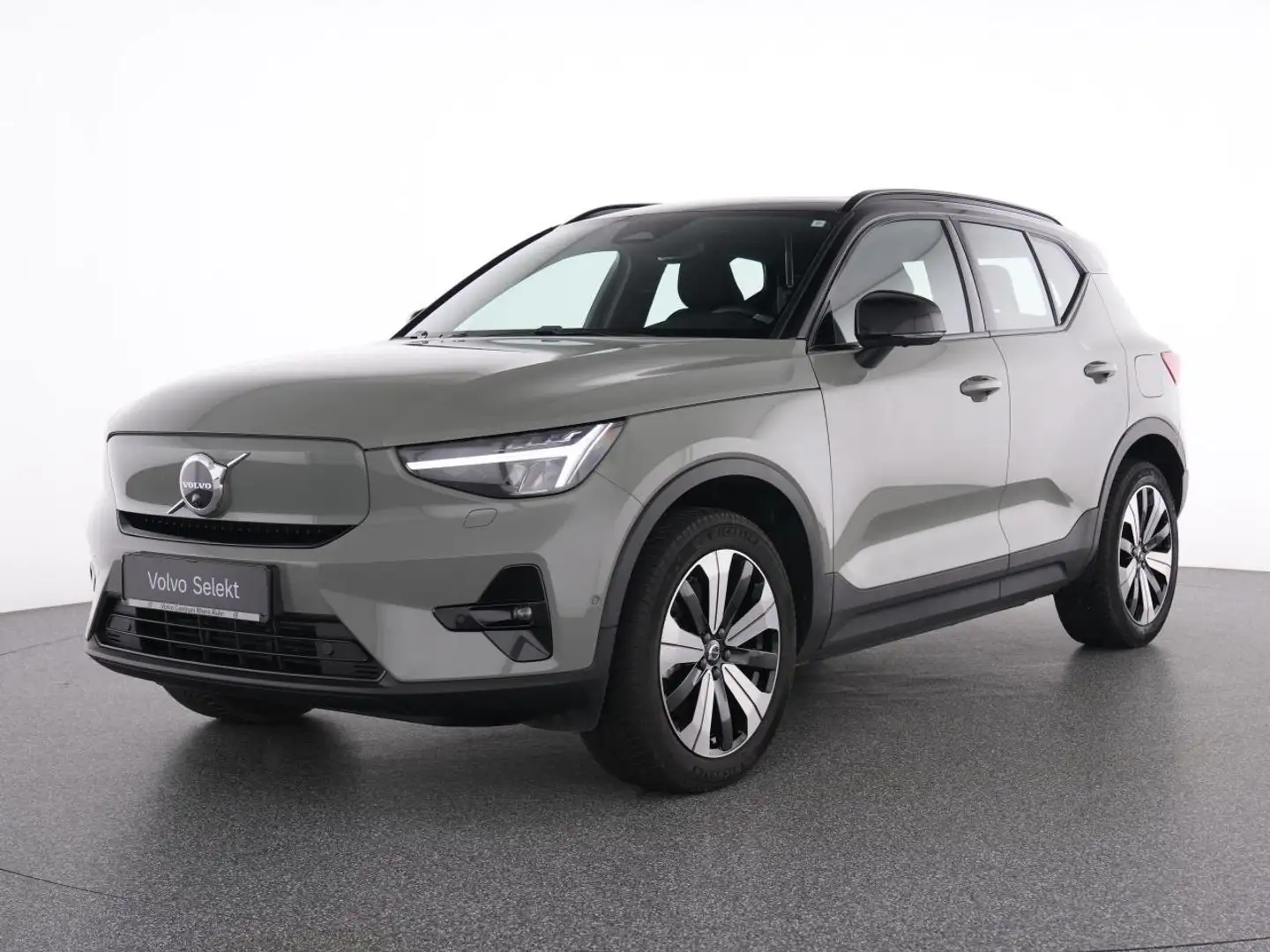 Volvo XC40 PURE ELECTRIC ULTIMATE AHK+PANO+STANDHZ+MET Grün - 2