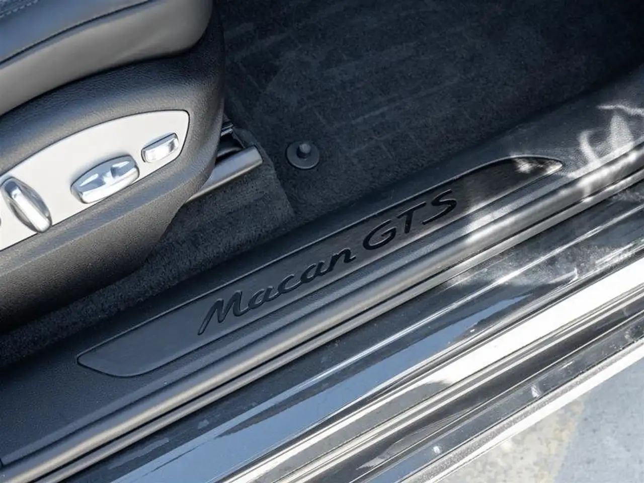 Porsche Macan снимка Porsche Macan