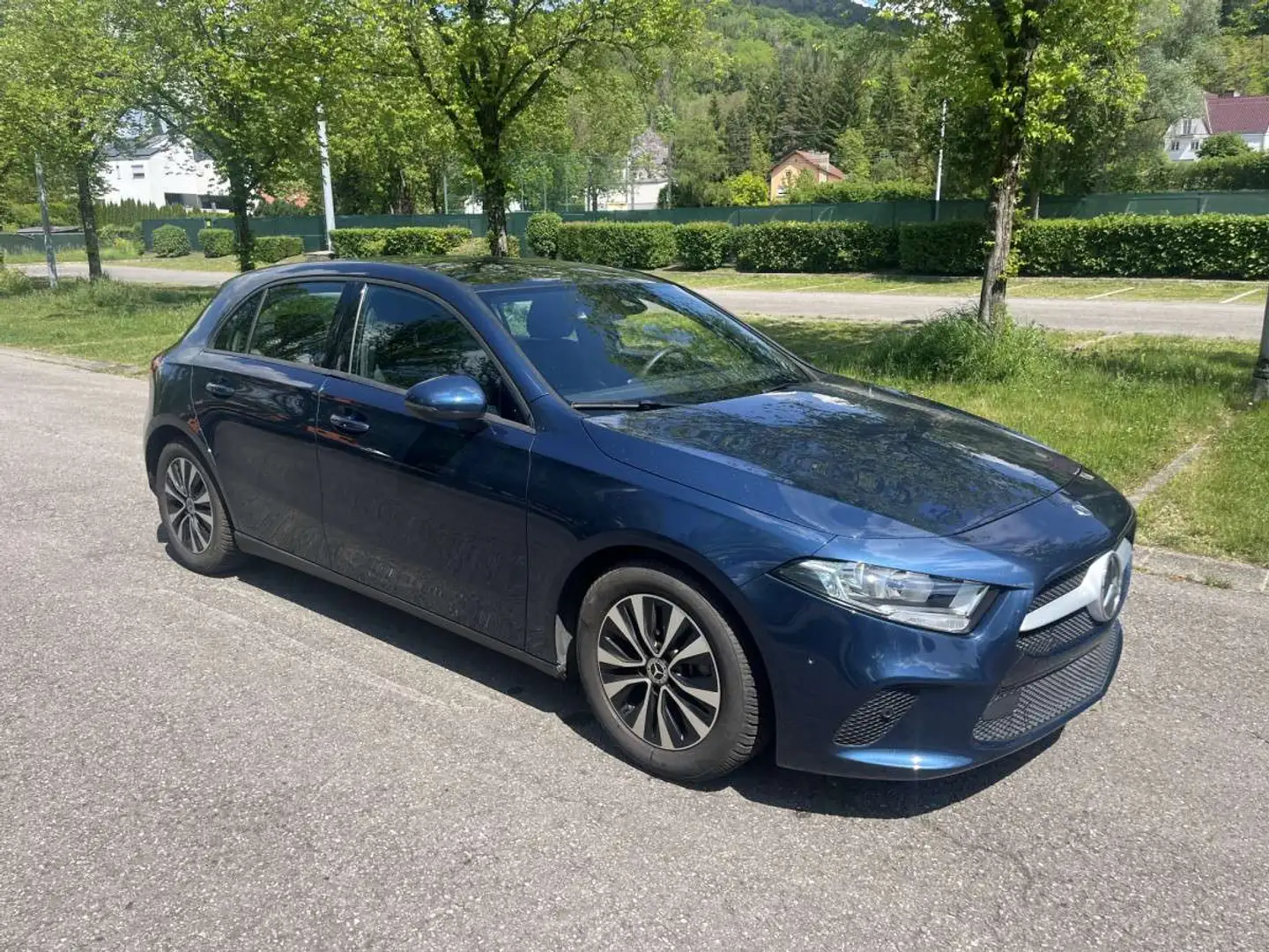 Mercedes-Benz A 180 Business Solution Bleu - 2