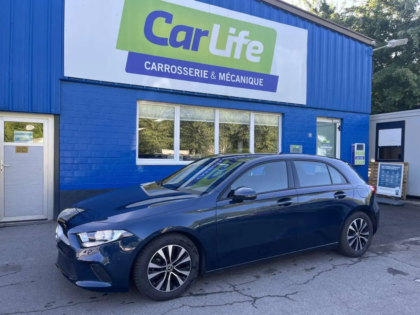 Mercedes-Benz A 180 Business Solution Bleu - 1