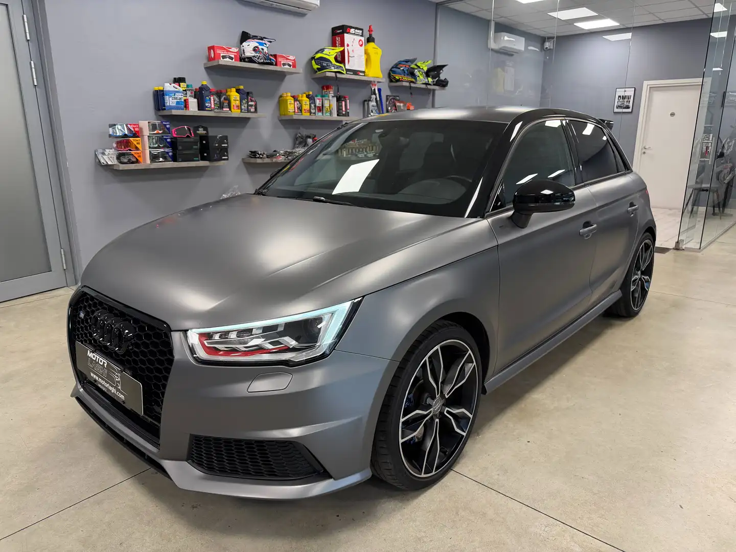 Audi S1 A1 I 2015 Sportback Sportback 2.0 tfsi quattro Grau - 1